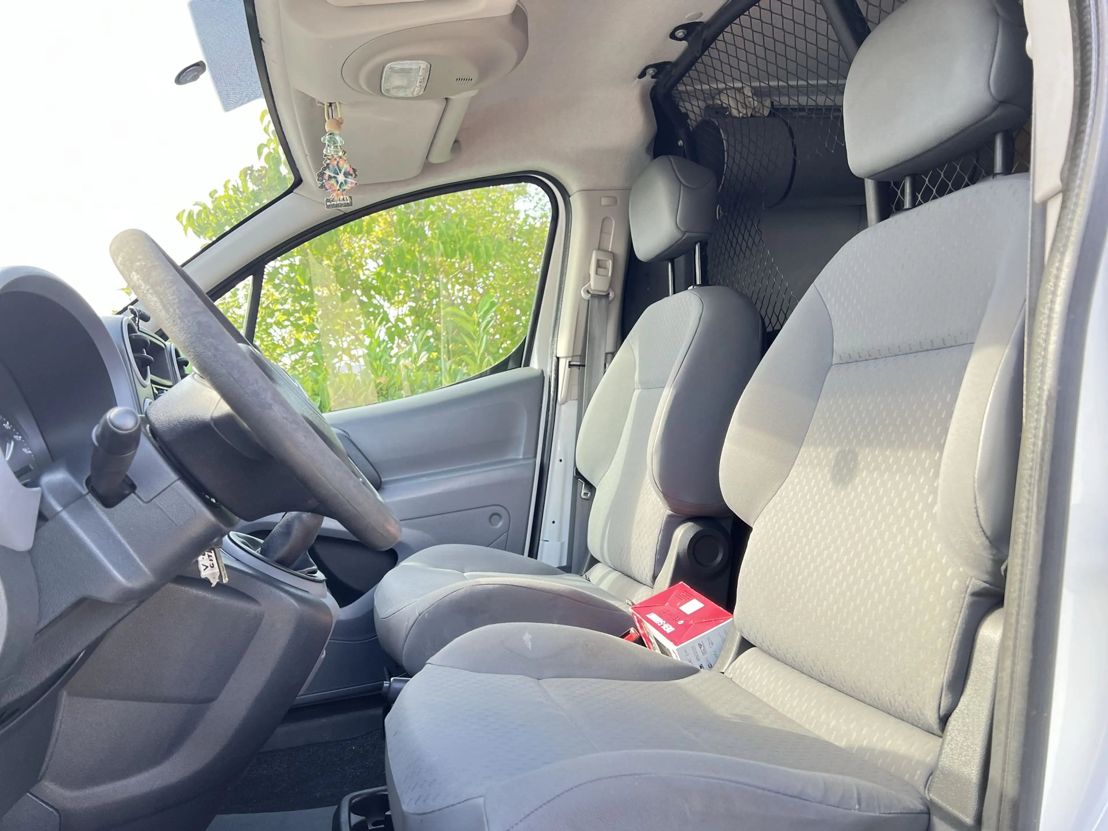 Citroen Berlingo 1.6i 500 Comfort | UNIEK! BENZINE! | ELEK PAKKET | — photo 4