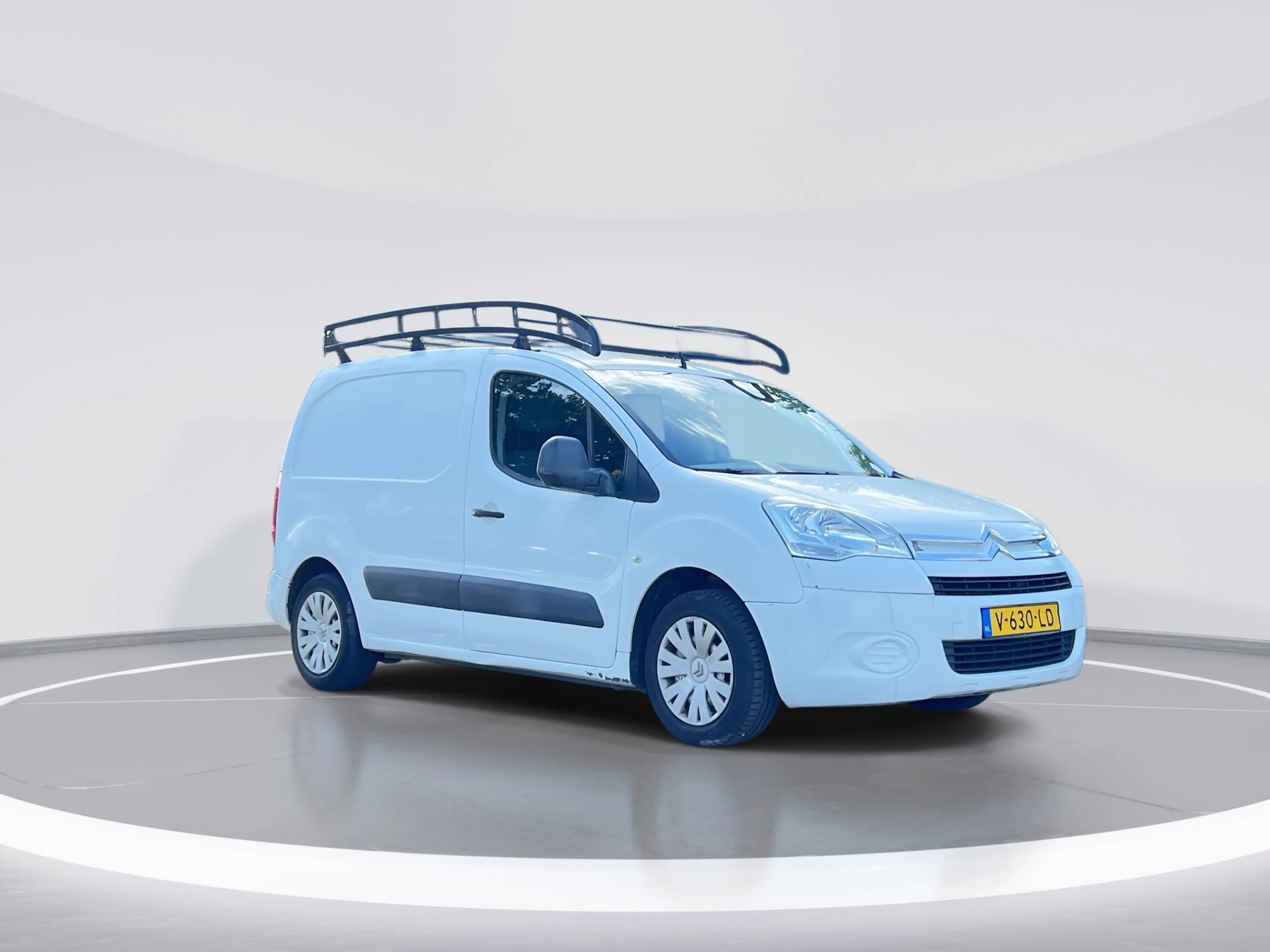 Citroen Berlingo 1.6i 500 Comfort | UNIEK! BENZINE! | ELEK PAKKET | — photo 2