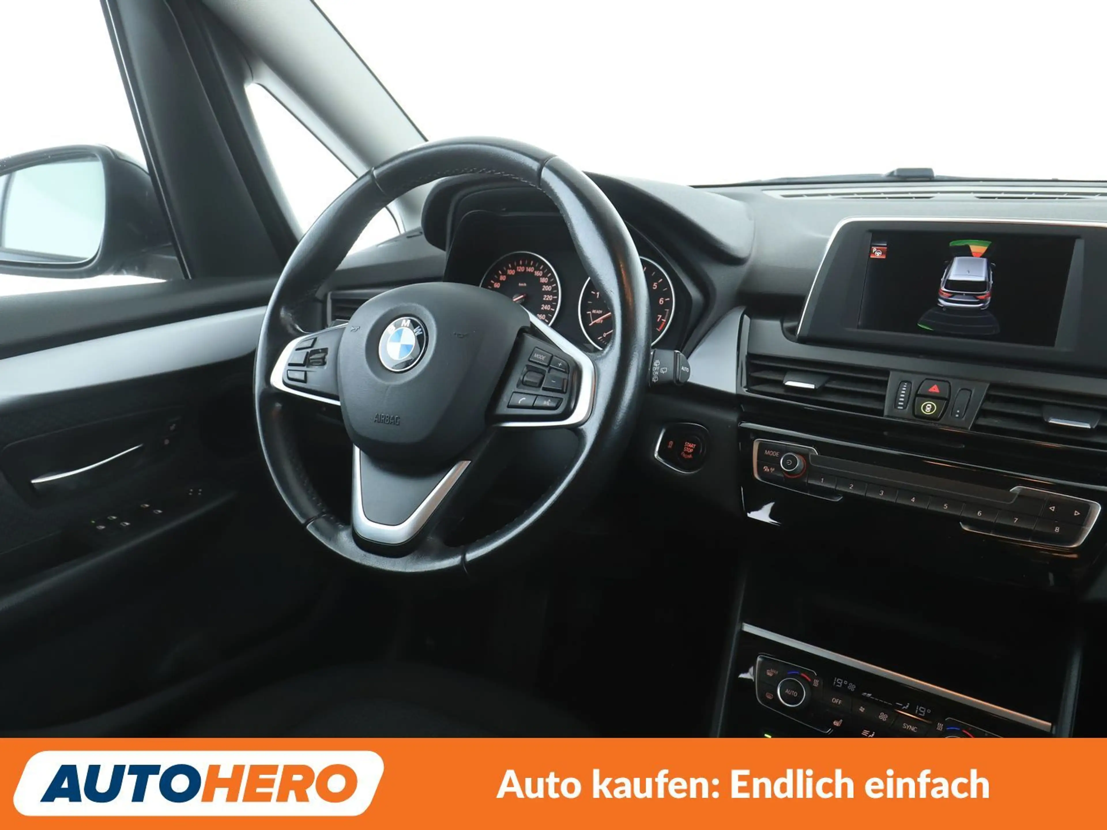 BMW 216 216i Gran Tourer Advantage*TEMPO*PDC*SHZ* — photo 13