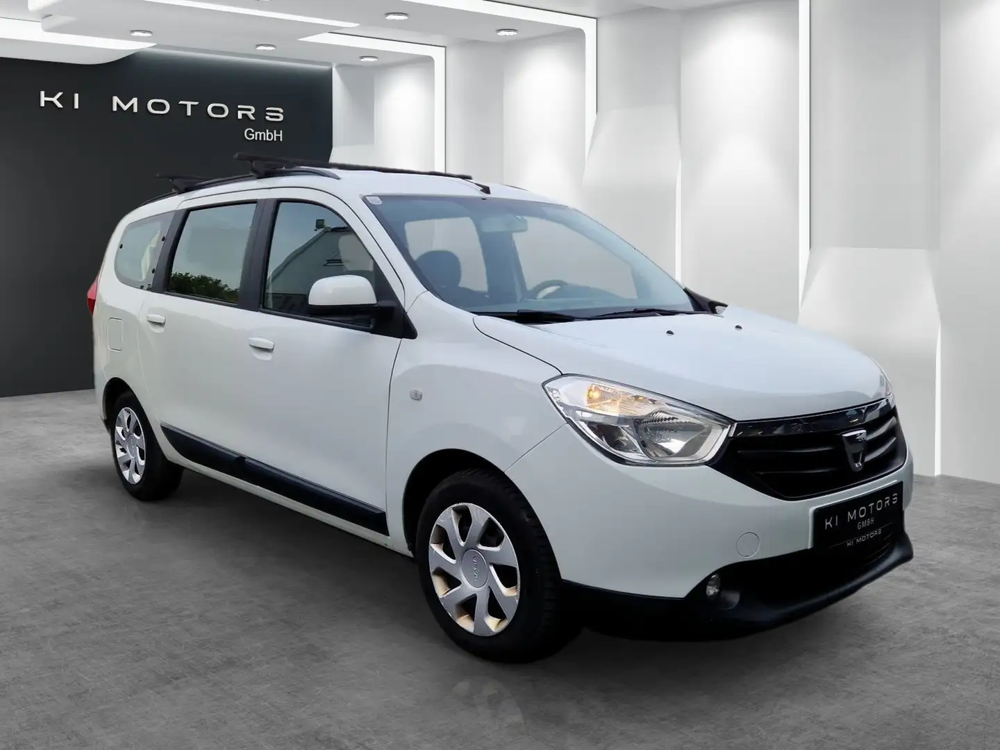 Dacia Lodgy Laureate Blanc - 2