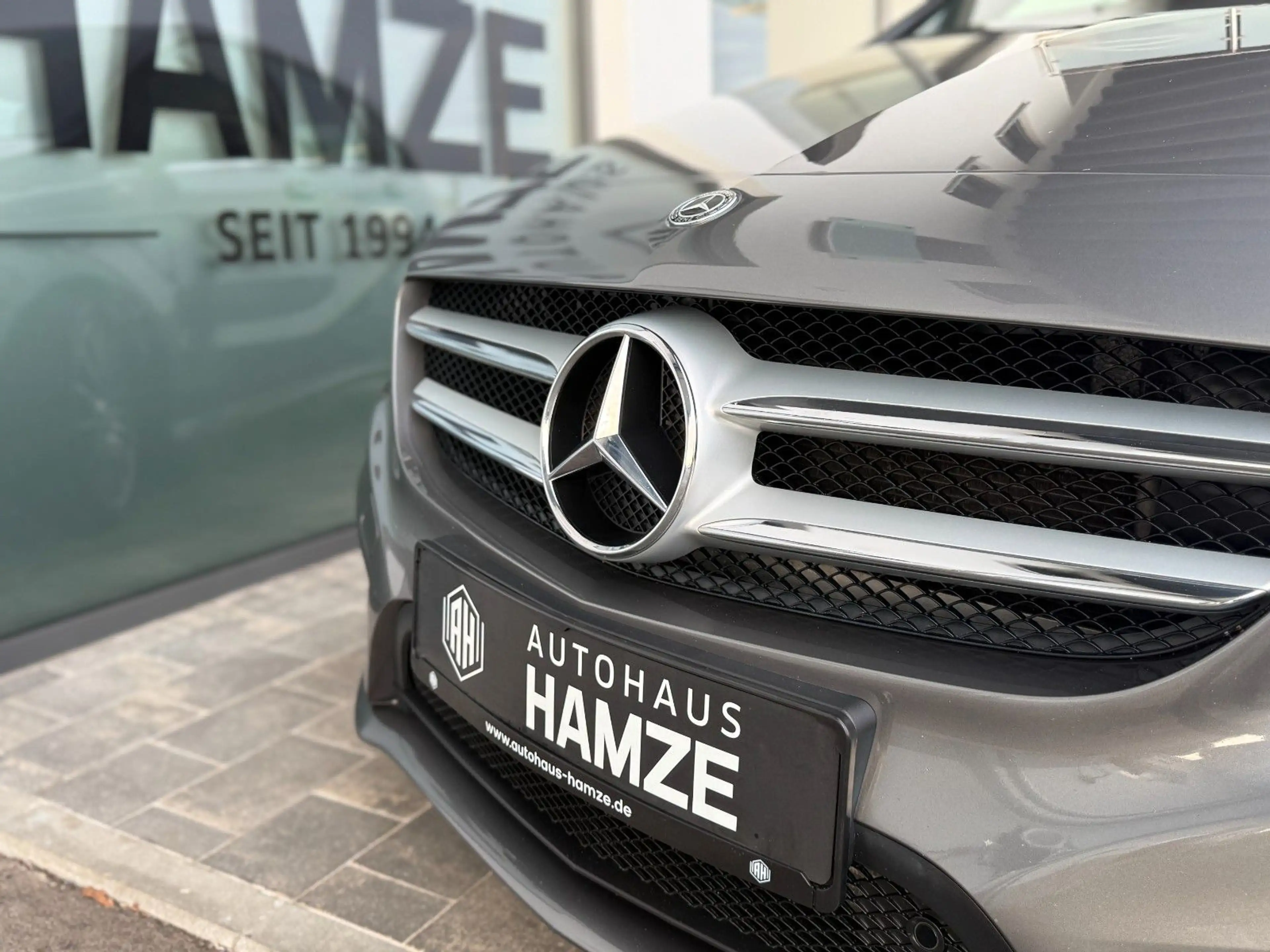 Mercedes-Benz B 200 CDI AMG Line|7G DCT Automatik|LED|AHK — photo 35
