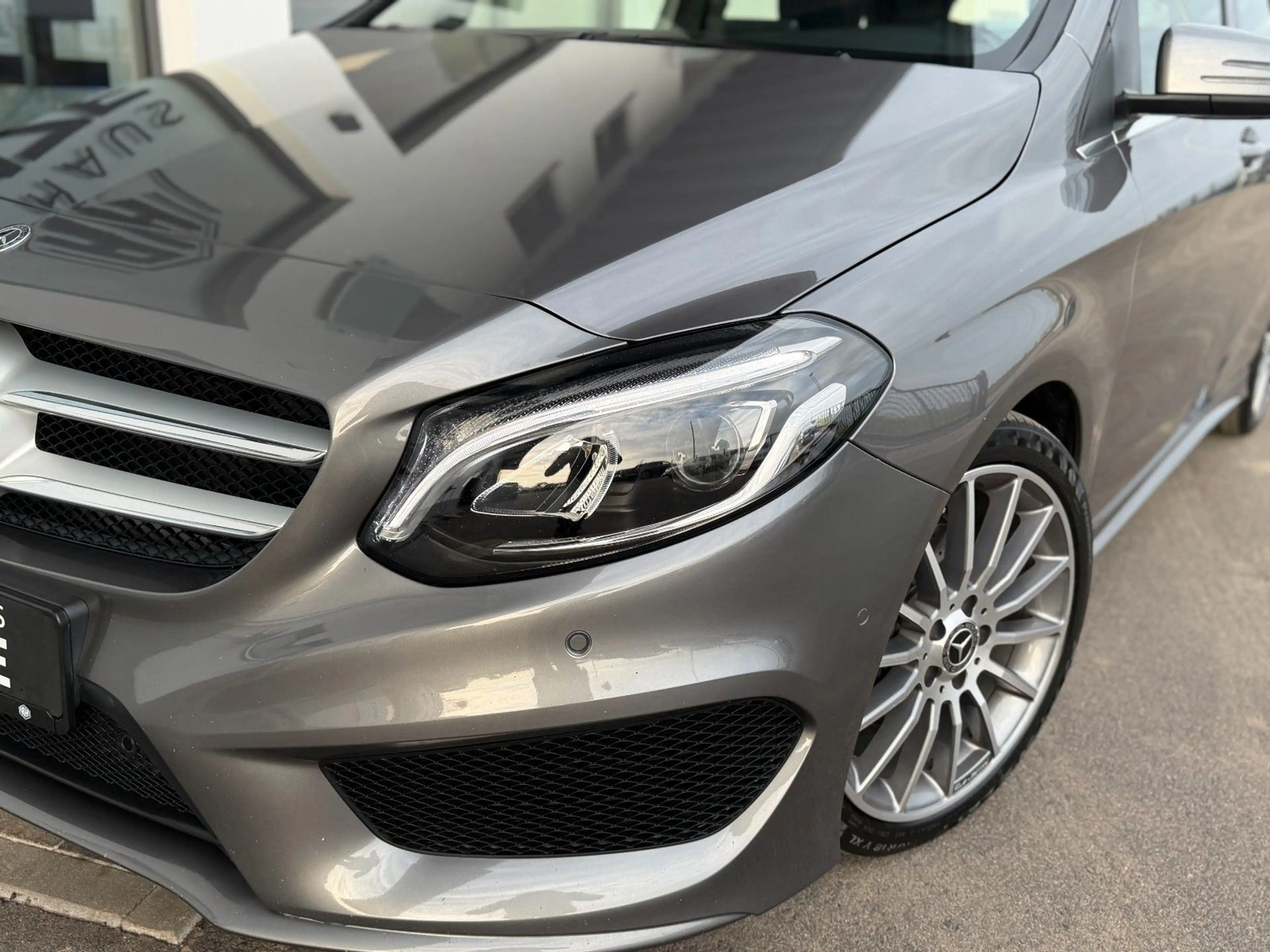 Mercedes-Benz B 200 CDI AMG Line|7G DCT Automatik|LED|AHK — photo 34