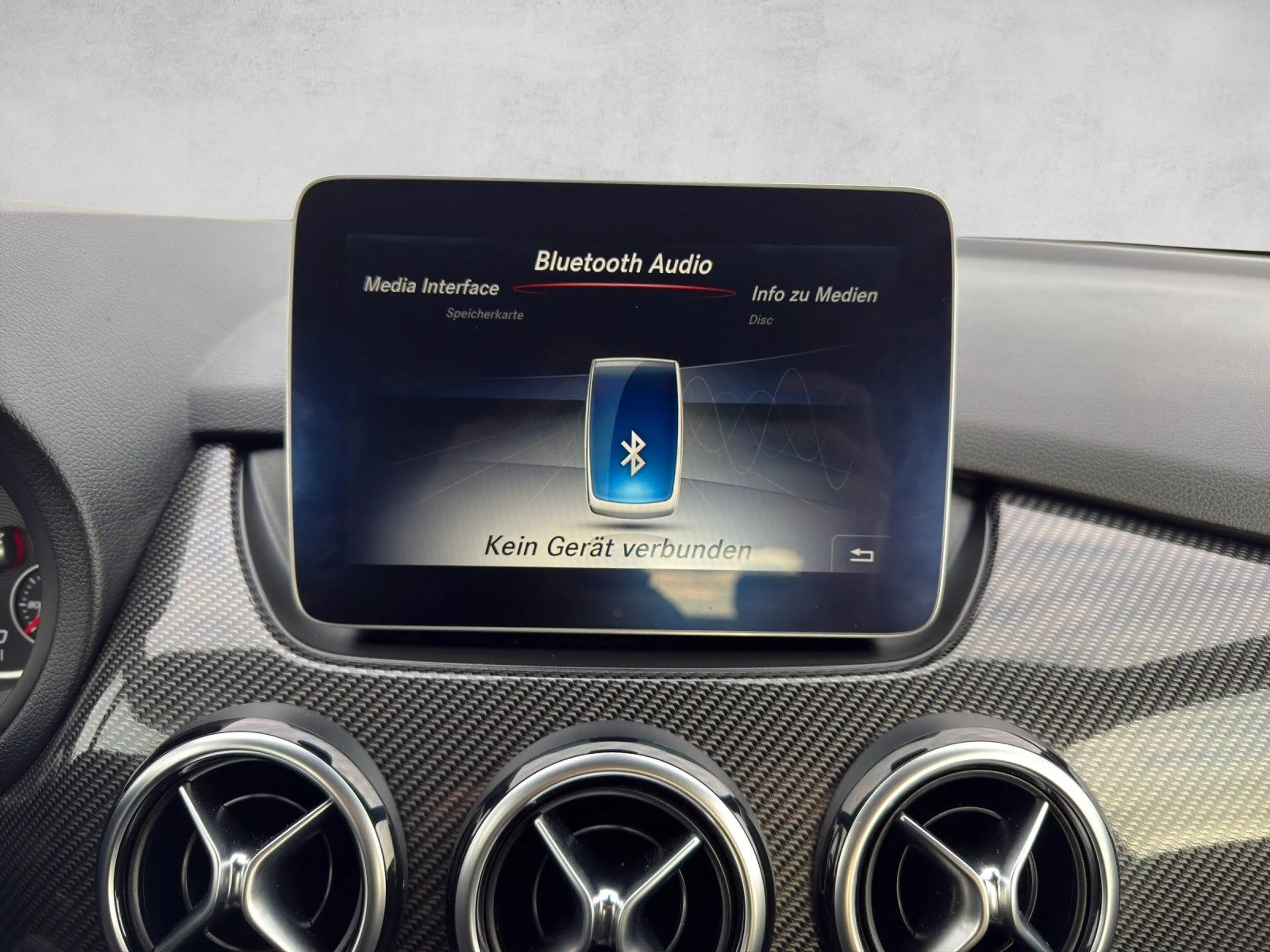 Mercedes-Benz B 200 CDI AMG Line|7G DCT Automatik|LED|AHK — photo 20