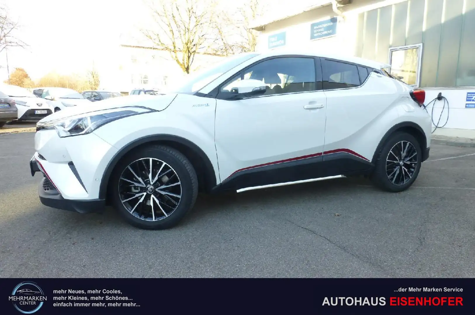 Toyota C-HR Hybrid Lounge 90 kW (122 PS), Automatik, Fronta... - 1