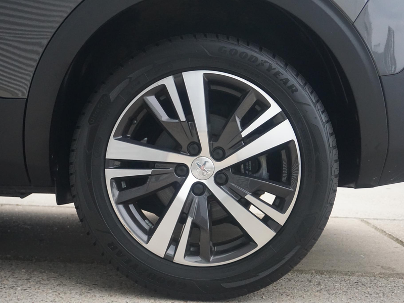 Peugeot 5008 1.2 TURBO 130 Allure Pack Business Afn. Trekhaak — photo 7