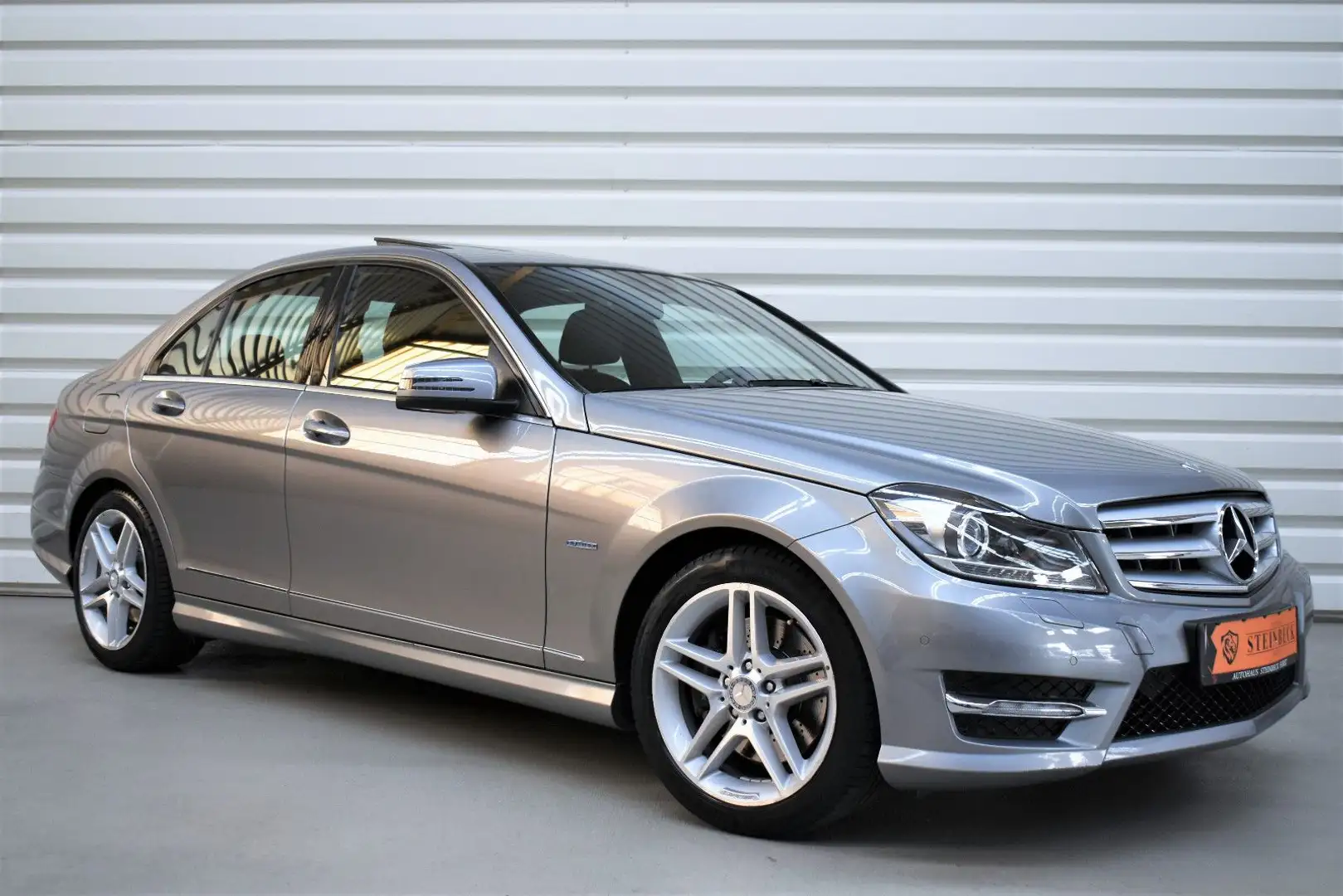 Mercedes-Benz C 350 C350 AMG-Sportpaket+Totwinkel+Sitzbelüftung+H&K Gris - 1