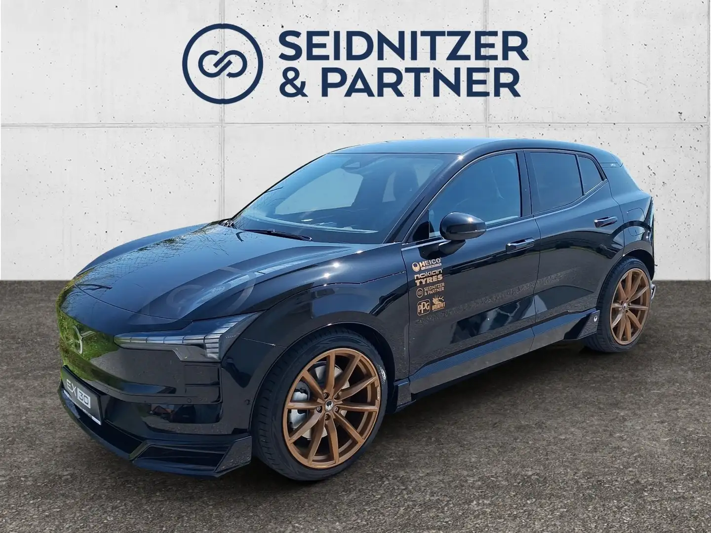 Volvo EX30 Ultra Performance AWD "Einzelstück" - HEICO Noir - 1