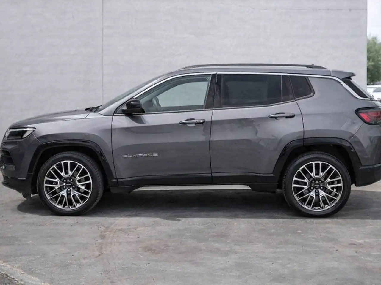 Jeep Compass 1.5 Turbo T4 MHEV Summit 2