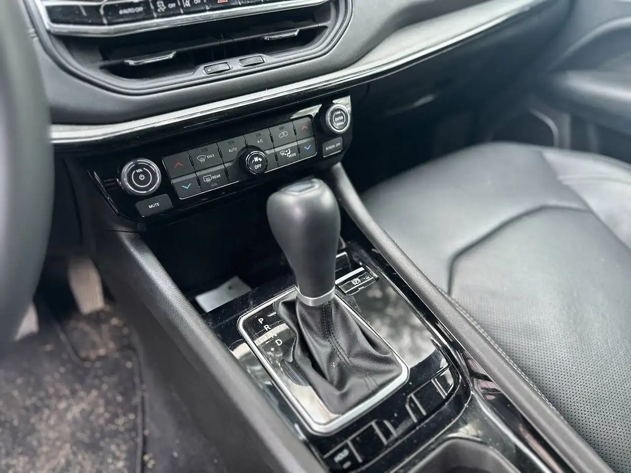 Jeep Compass 1.5 Turbo T4 MHEV Summit 10