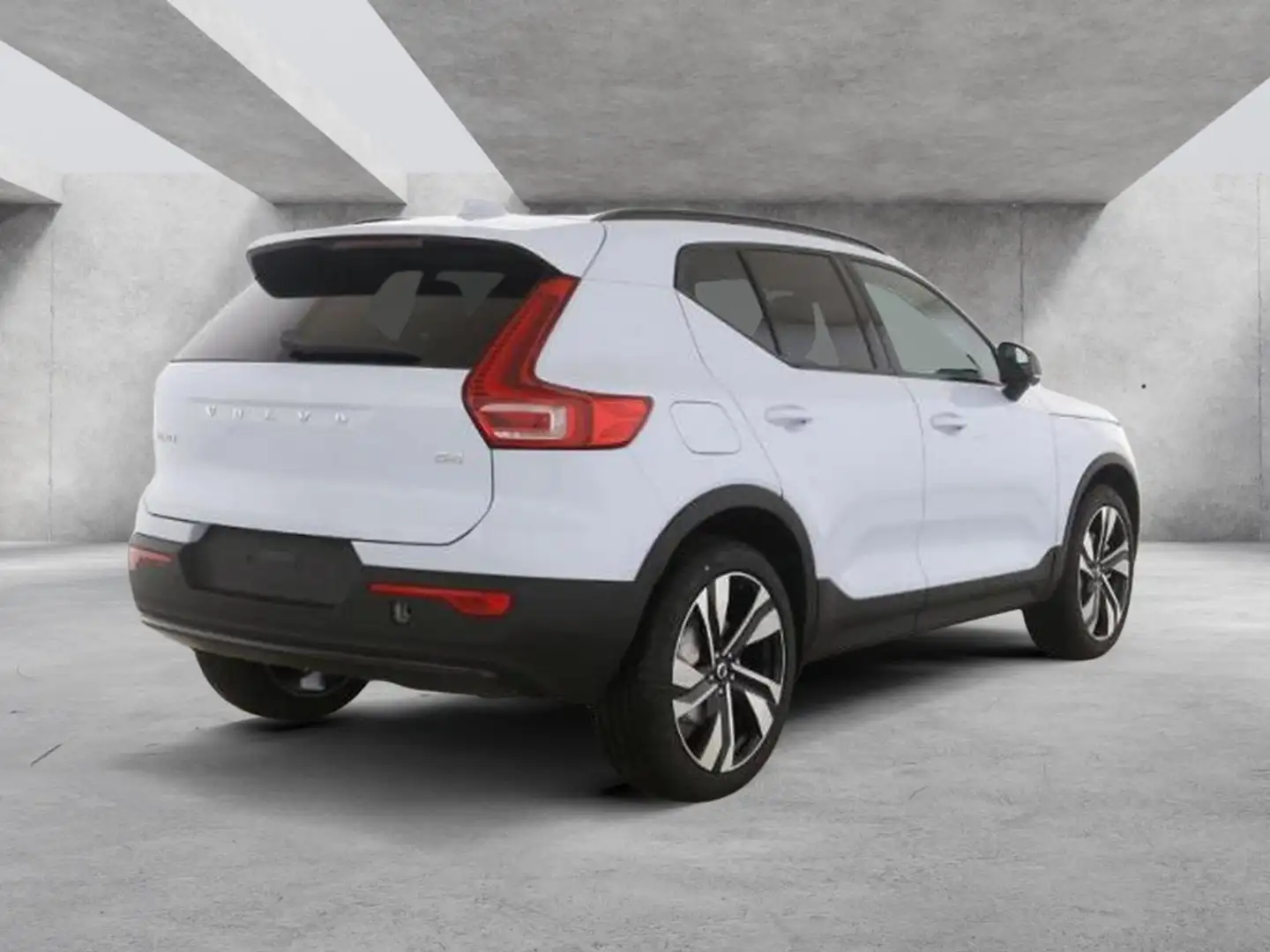 Volvo XC40 B4 Plus Dark 2WD - 2