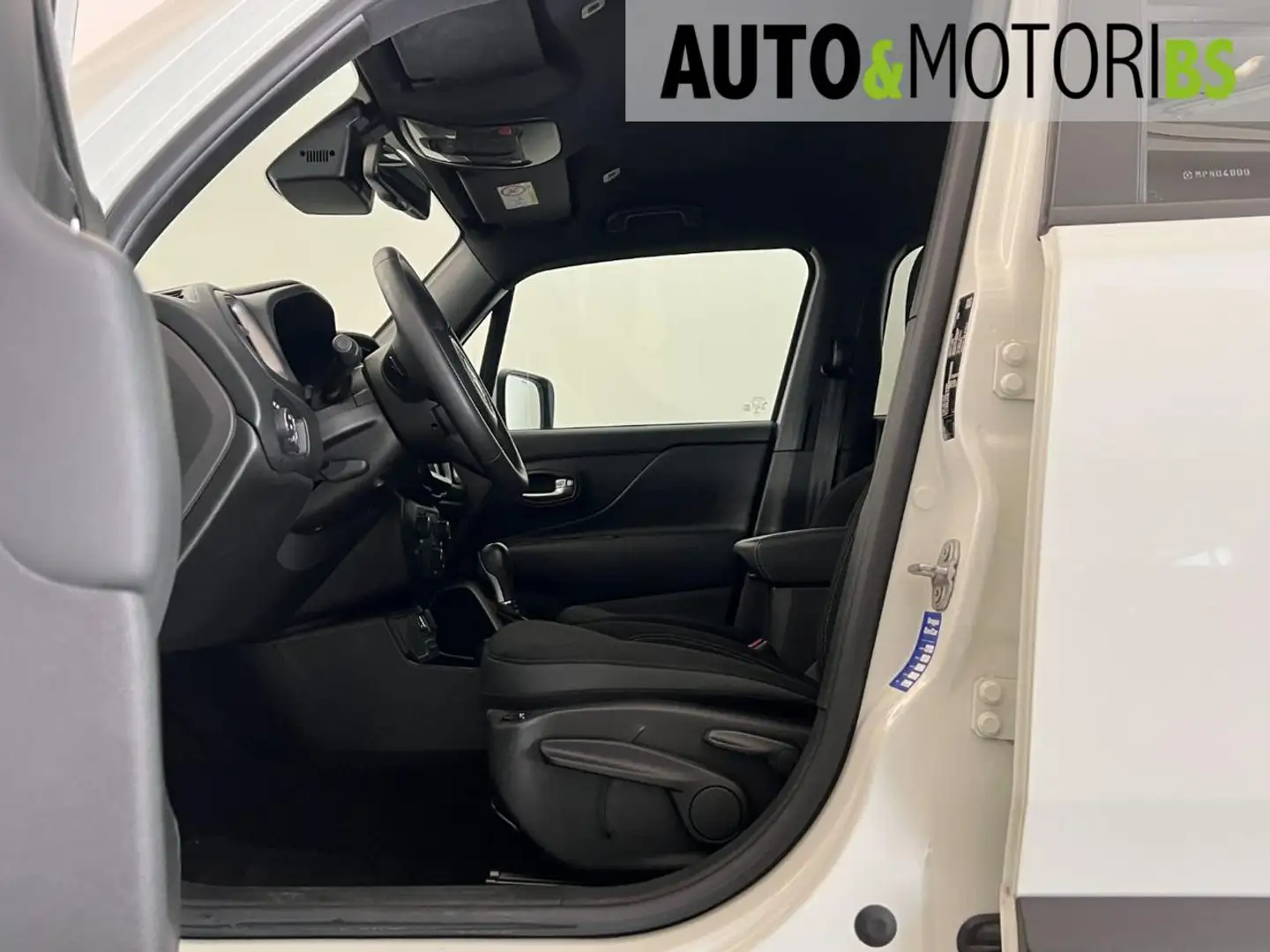 Jeep Renegade 1.3 T4 DDCT S Blanc - 2