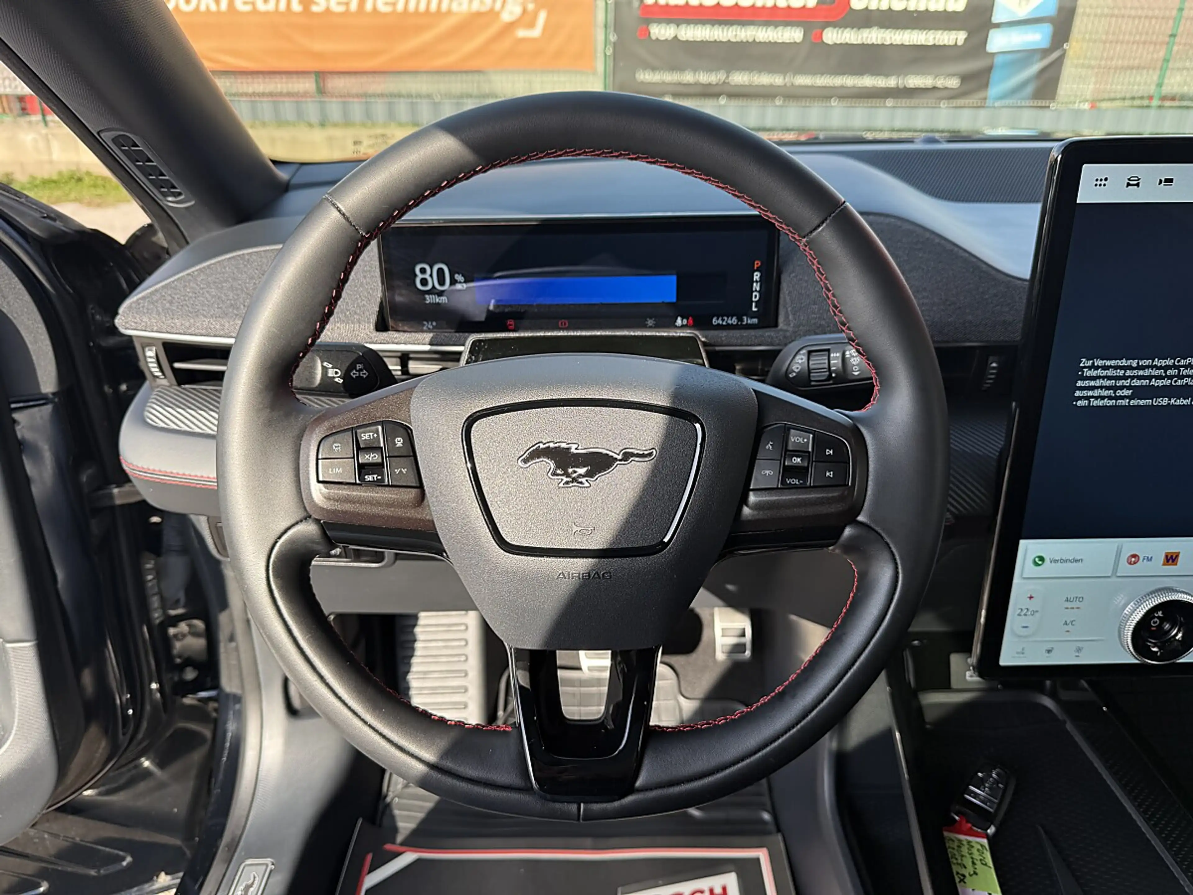 Ford Mustang Mach-E Elektro 99kWh Extended Range AWD Premium — photo 19