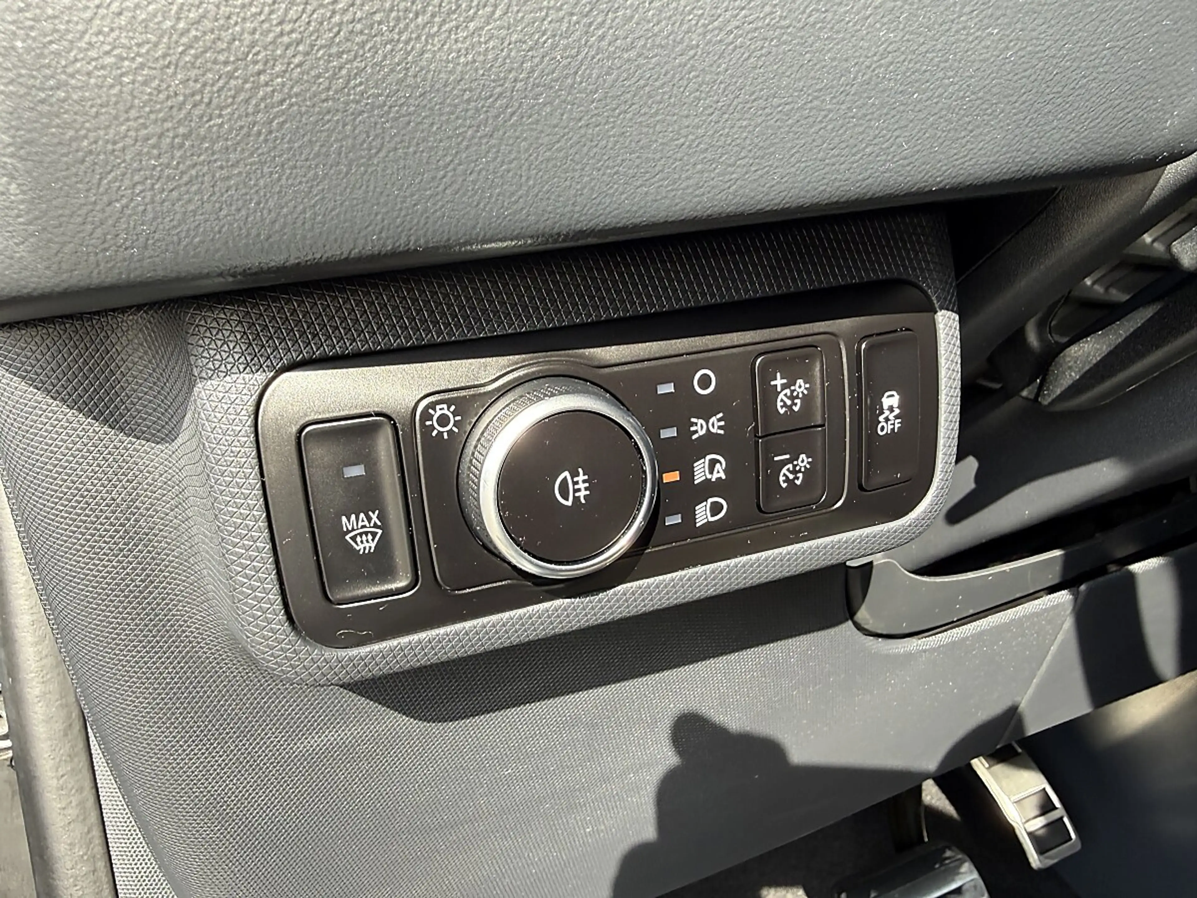 Ford Mustang Mach-E Elektro 99kWh Extended Range AWD Premium — photo 20