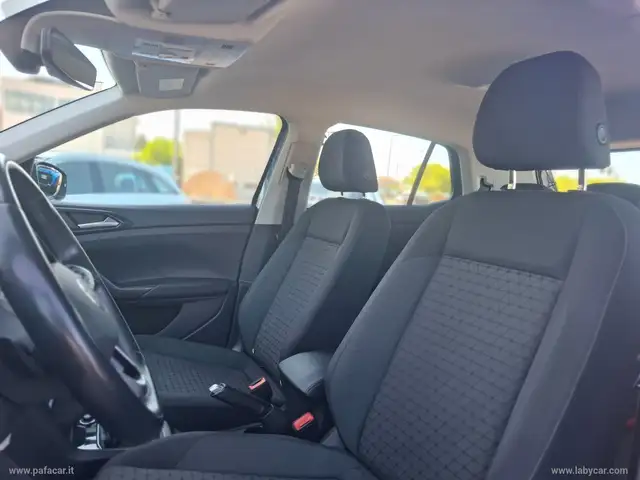 Volkswagen T-Cross view 8