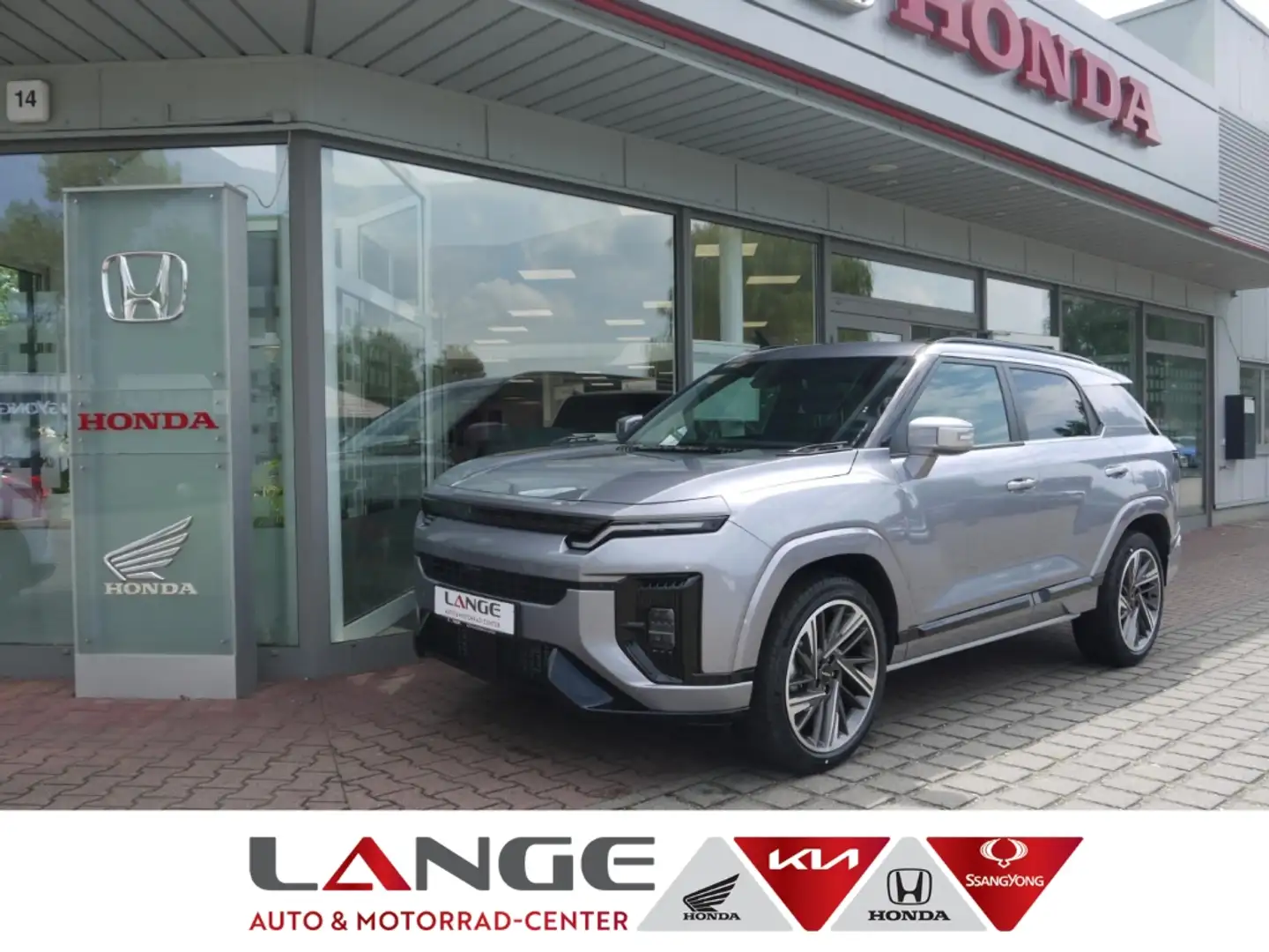 KGM Actyon 1.5 T-GDi Core Automatik Navi Klimaautom SHZ Temp Argent - 1