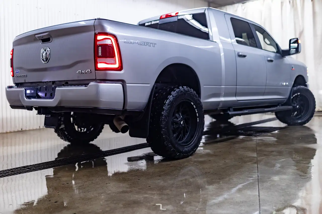RAM 2500 снимка RAM 2500