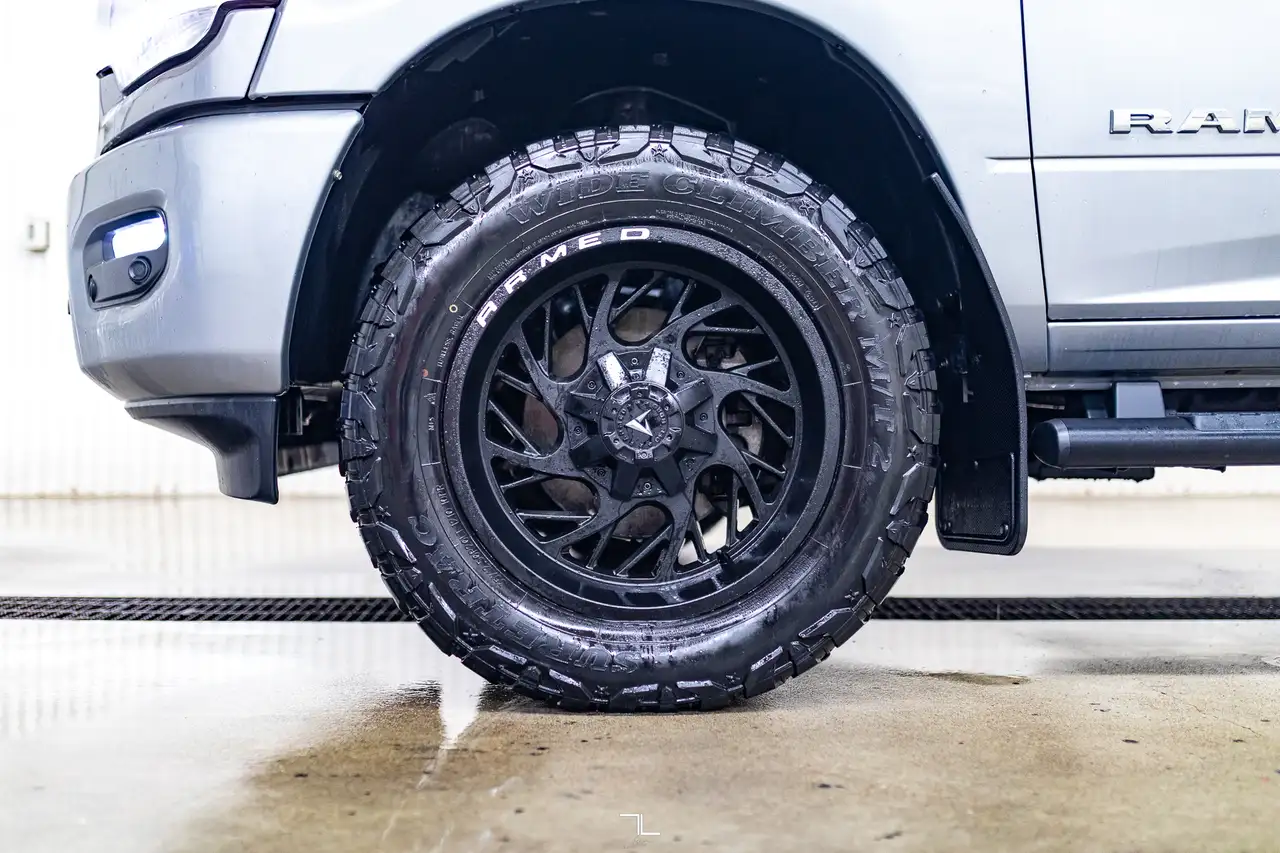 RAM 2500 снимка RAM 2500