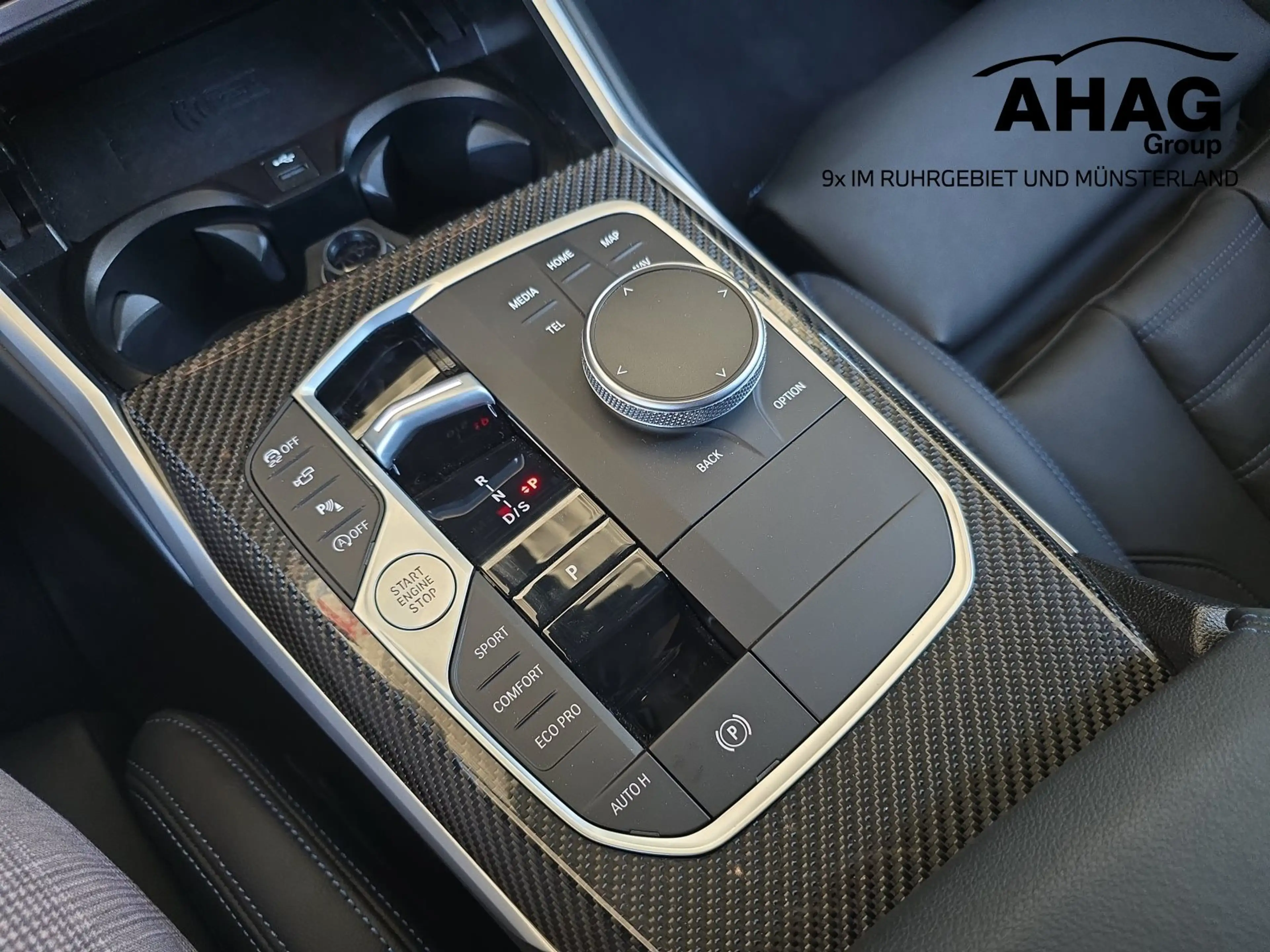 BMW 340 M340i xDrive Touring H/K HUD Standhz ACC 360° Carb — photo 10