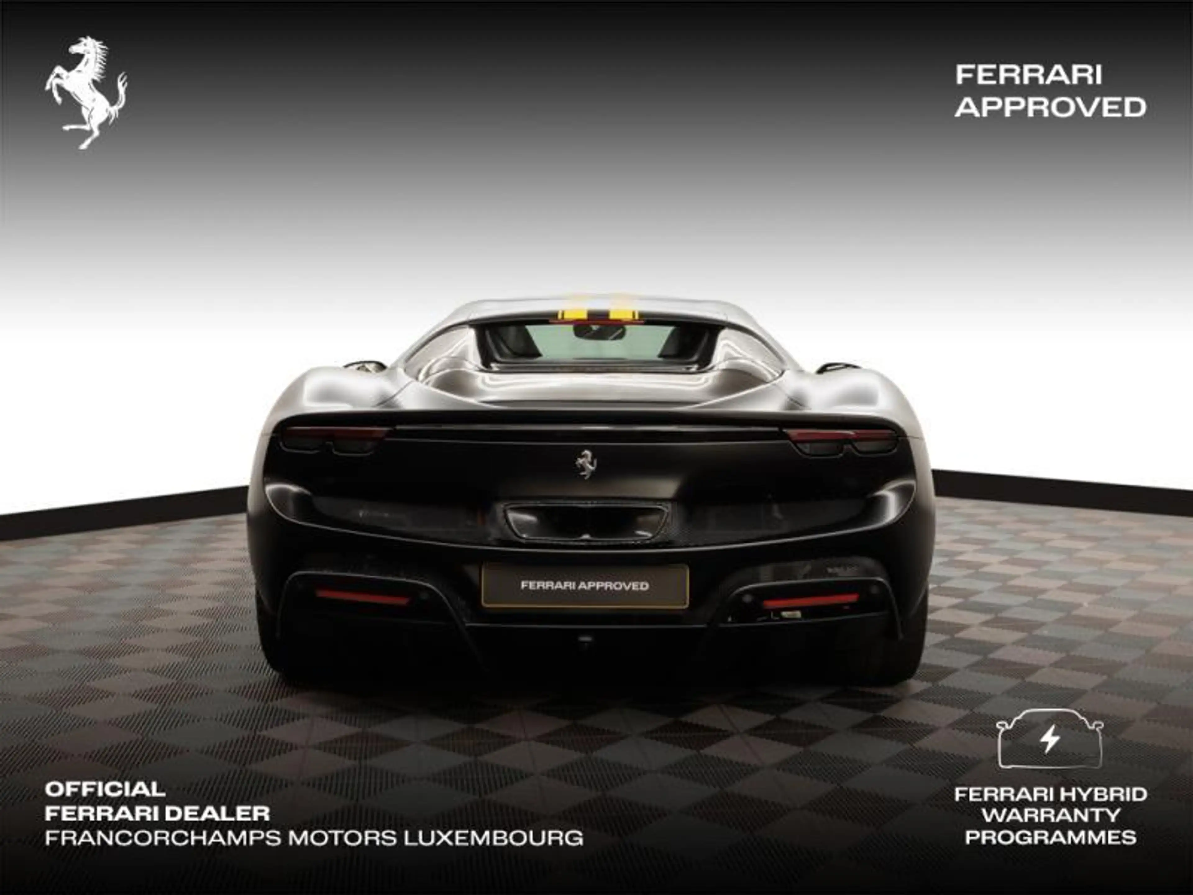 Ferrari 296 GTS Cabrio — photo 9
