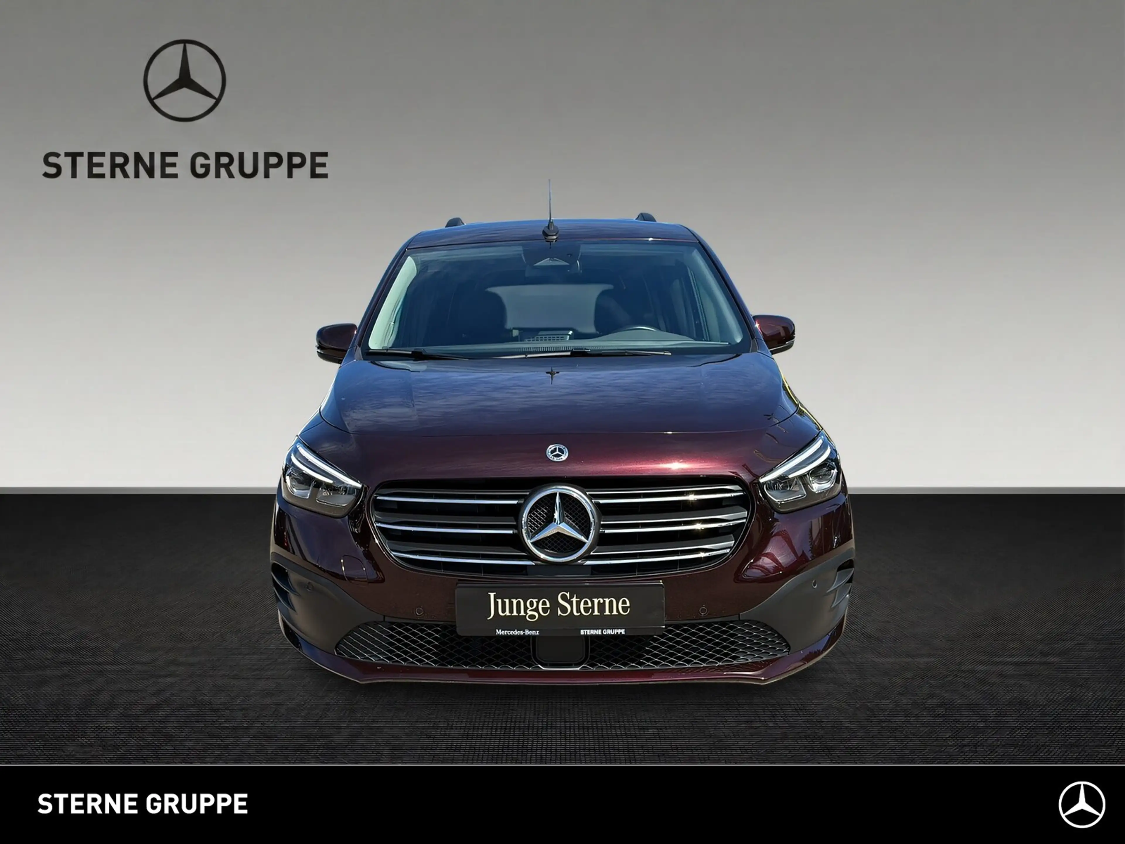 Mercedes-Benz T-Class T 180 PROGRESSIVE EDITION AHK LED NAVI ALLWETTER — photo 4