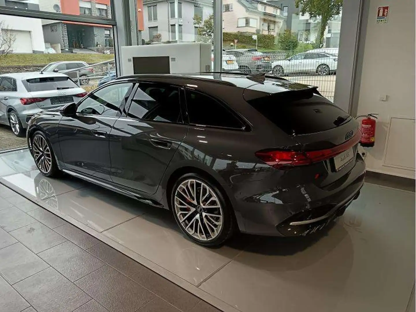 Audi A5 Avant 40 TDI quattro s-tronic Gris - 2