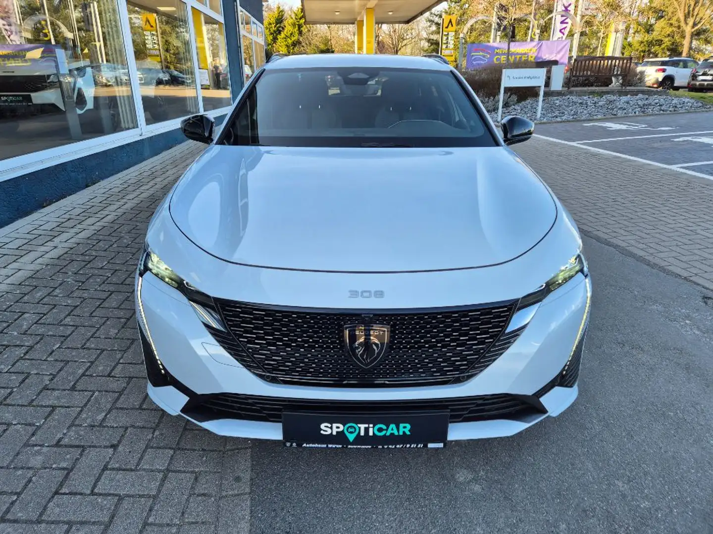 Peugeot 308 SW GT Hybrid 225 e-EAT8 ACC+NAVI+FOCAL+360°CAM Blanc - 2