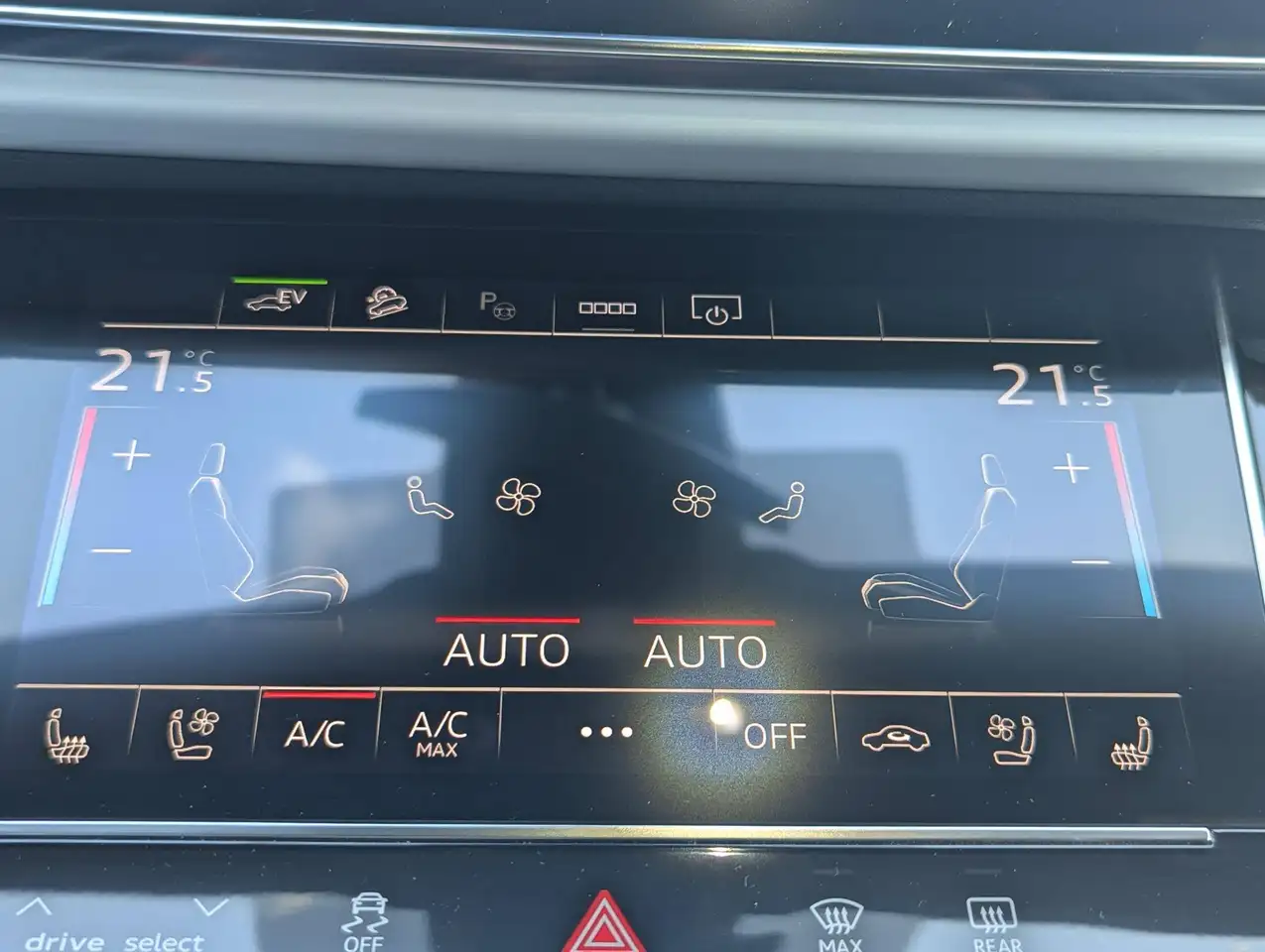 Audi Q7 60 TFSi e 2x S line geventuleerde sportzetels ambiance, миниатюра 9