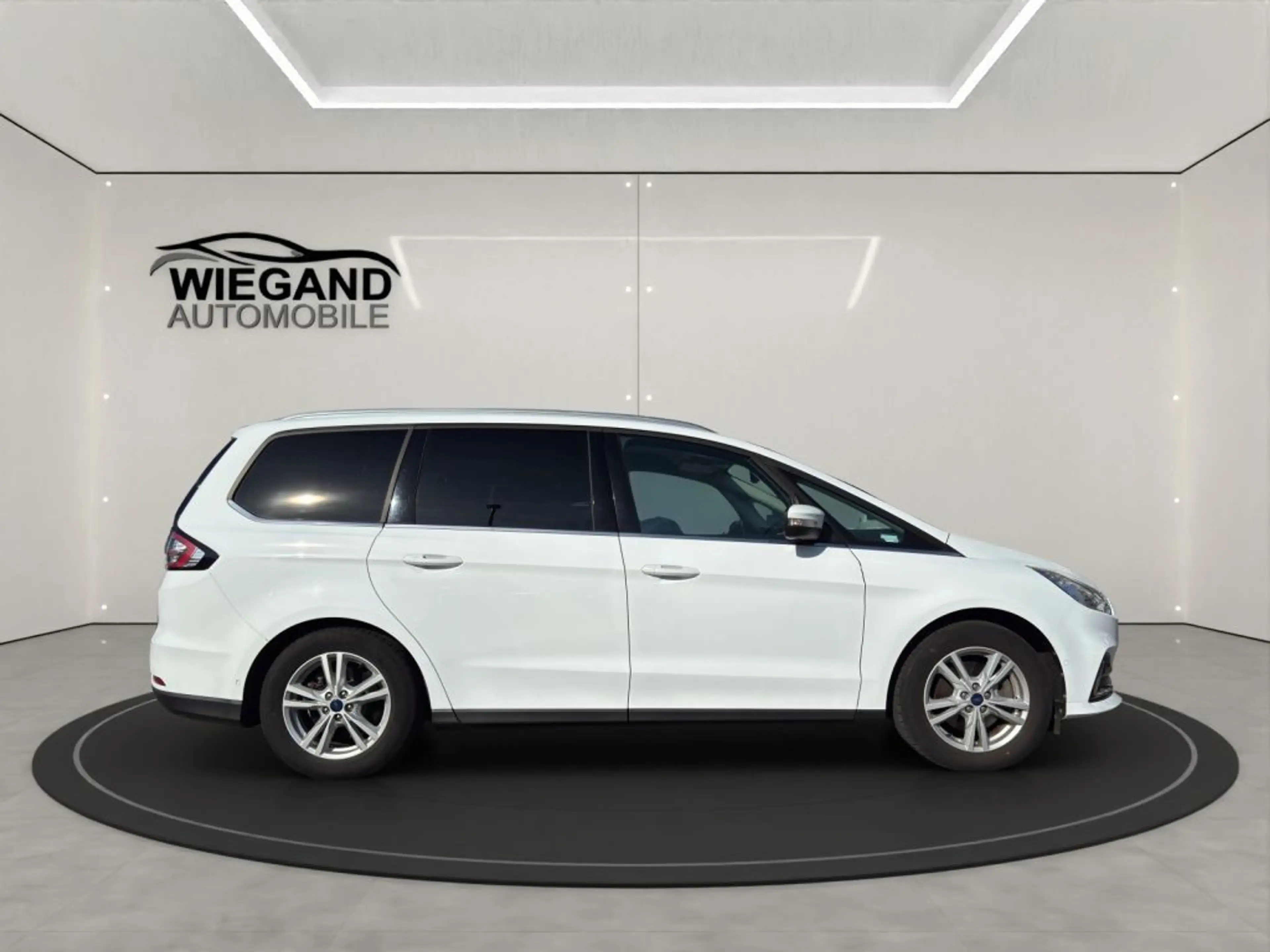 Ford Galaxy 2.0 EcoBlue S&S TITANIUM +7.Sitzer+ — photo 6