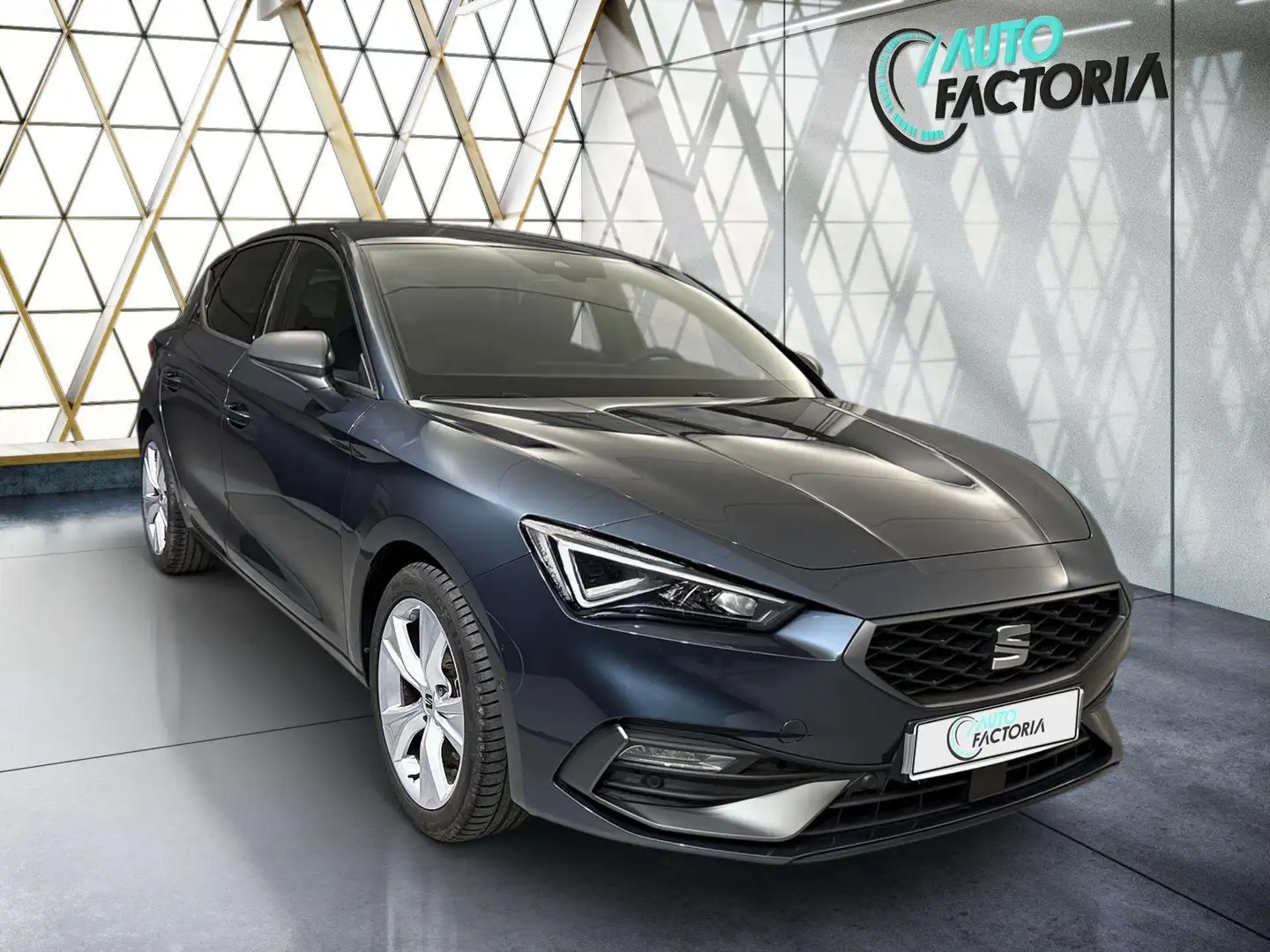 SEAT Leon -33% 1.5 TSI 150 BVA FR+GPS+CAM+PARK ASSIST+Opts Gris - 2