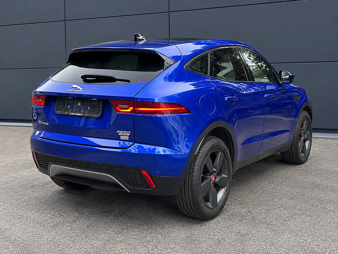 Jaguar E-Pace E-PACE 2.0DI4 D150 AWD Winter-Sommerräder/Garantie Blau - 2