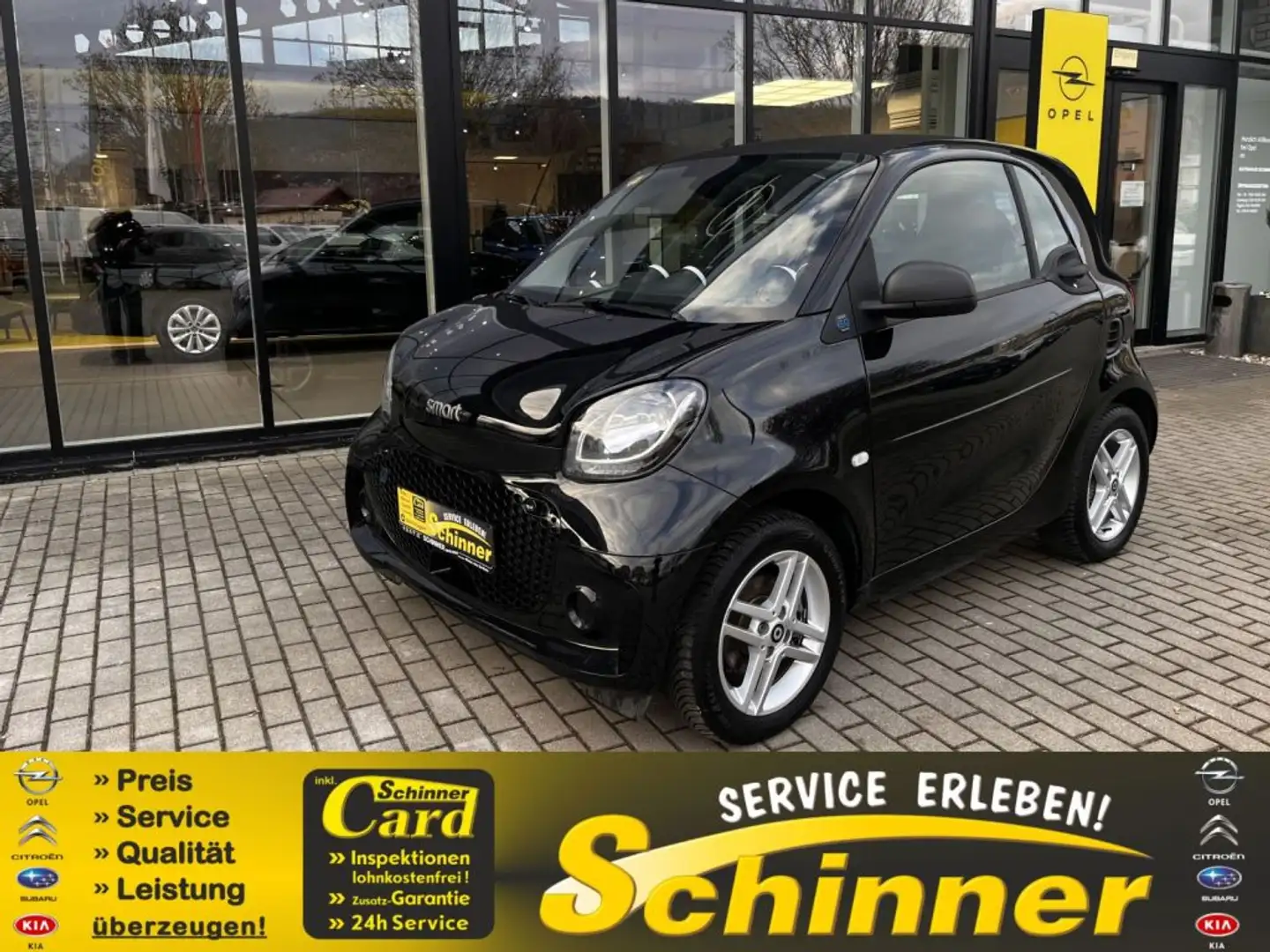 smart forTwo coupe EQ Schwarz - 1