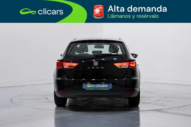 SEAT Leon view 4
