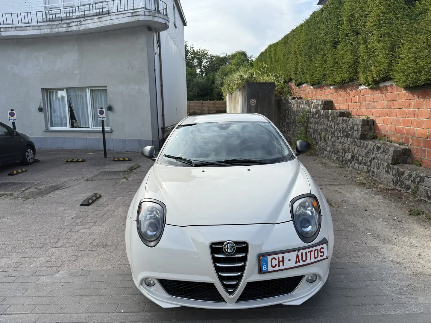 Alfa Romeo MiTo 1.4i - CLIMATISÉE-PRETE A IMMATRICULER-GARANTIE - 2
