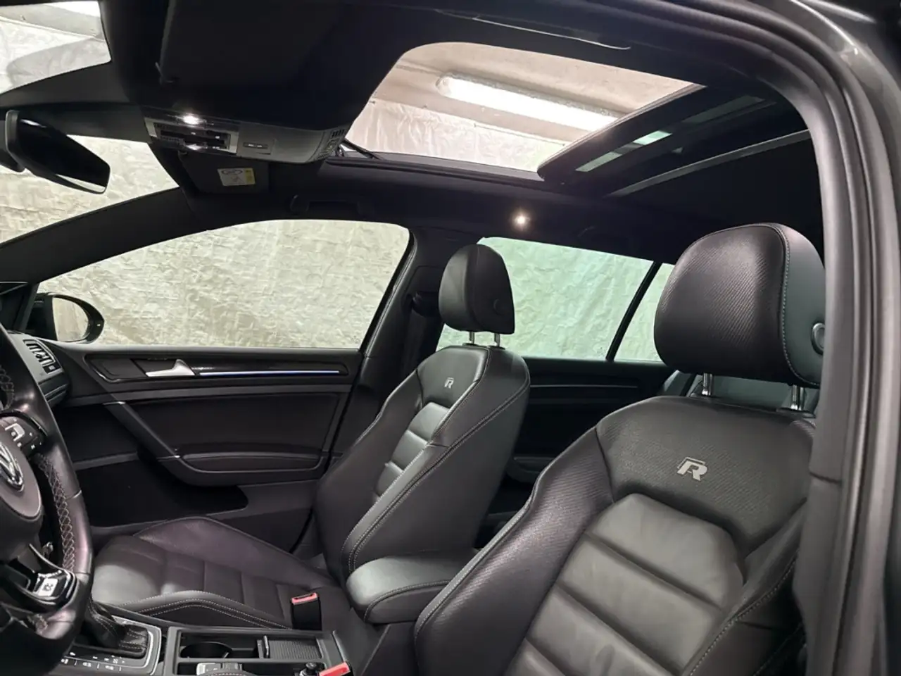 Volkswagen Golf VII R 4Moti Performance LEDER PANO DCC DYN, миниатюра 22