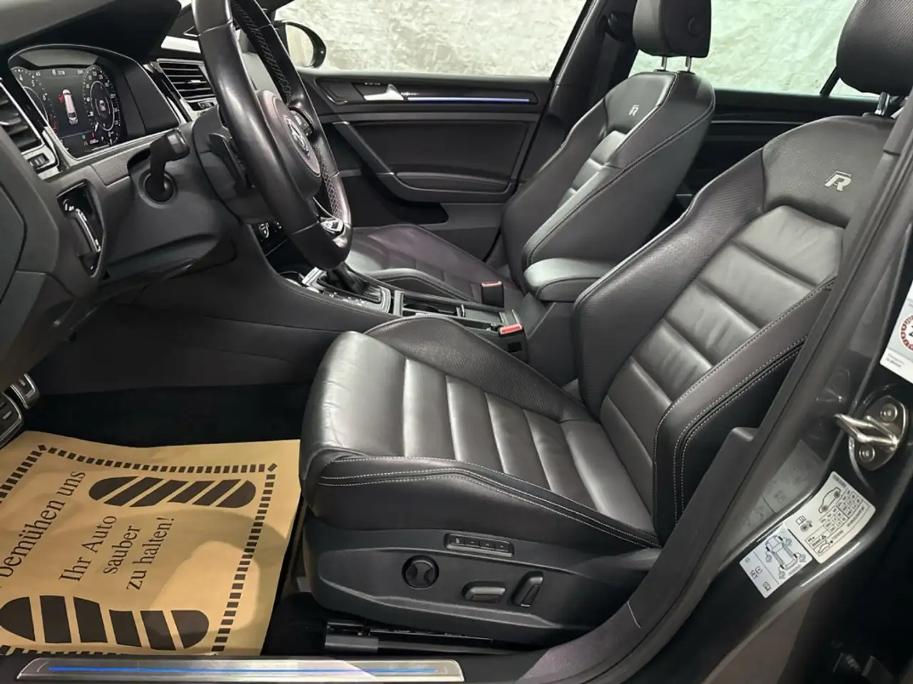 Volkswagen Golf VII R 4Moti Performance LEDER PANO DCC DYN, миниатюра 13