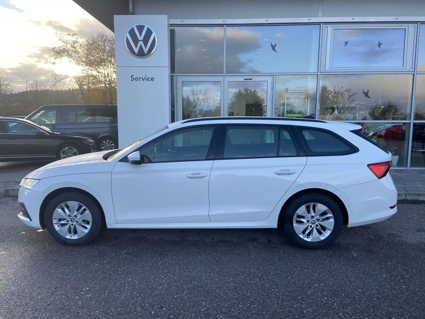 Skoda Octavia Combi 2.0 TDI DSG NAVI-COLUMBUS+LED+SMAR Weiß - 2