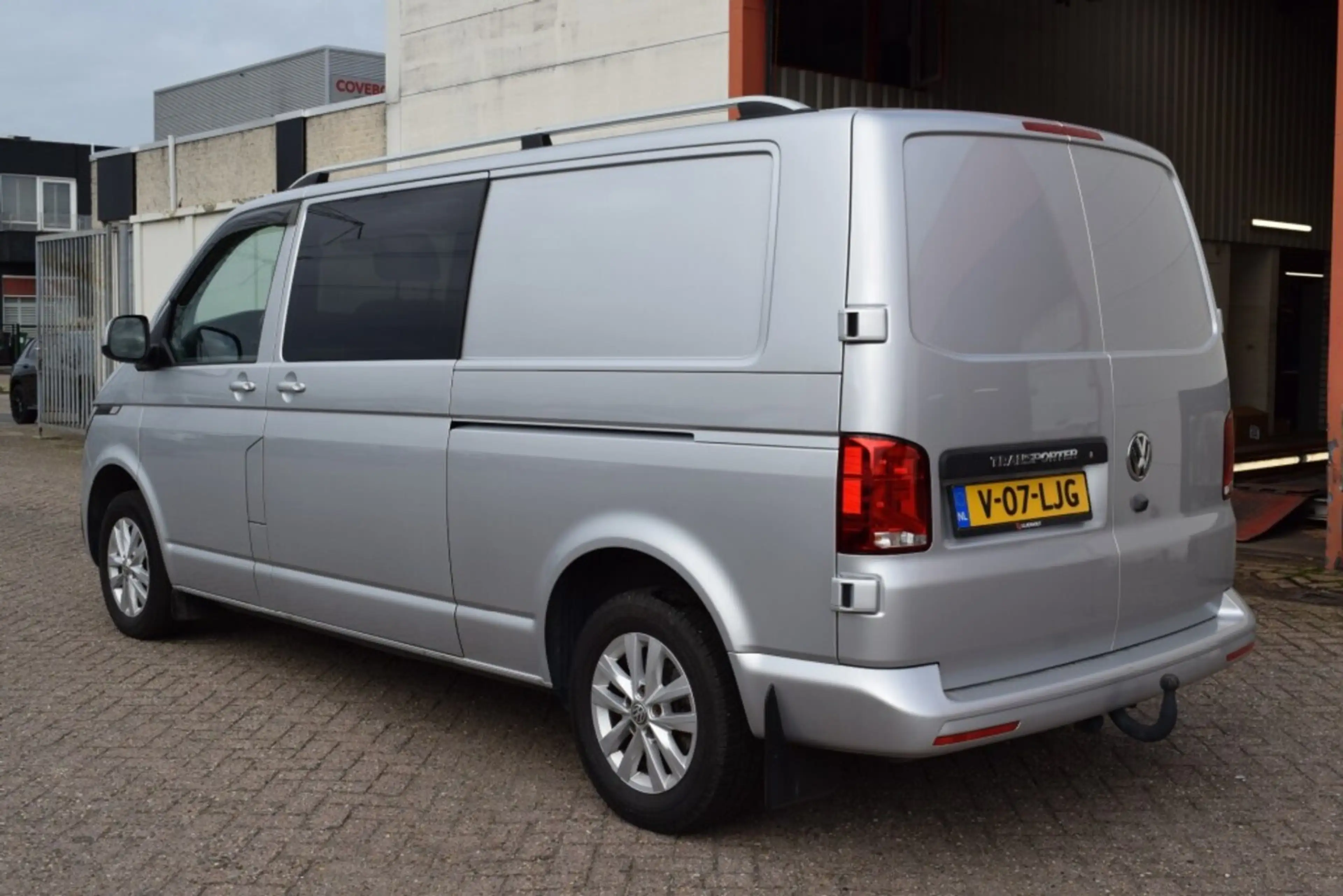 Volkswagen T6.1 Transporter 2.0 TDI 150 PK L2H1 DC DUBBEL CABINE | AUTOMAAT | — photo 3
