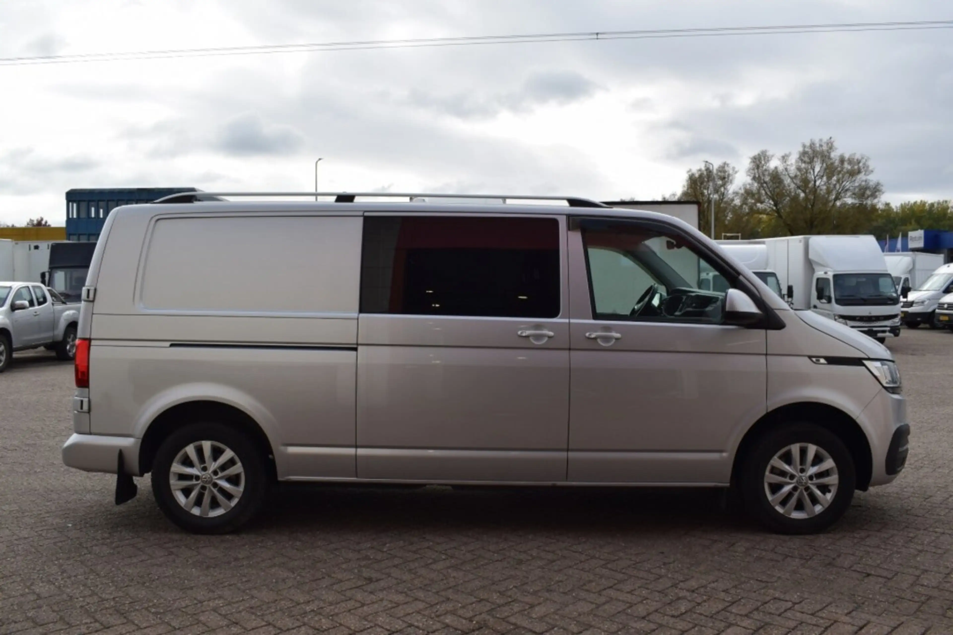 Volkswagen T6.1 Transporter 2.0 TDI 150 PK L2H1 DC DUBBEL CABINE | AUTOMAAT | — photo 6