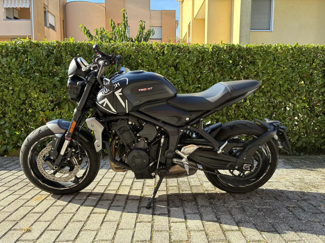 Triumph Trident 660