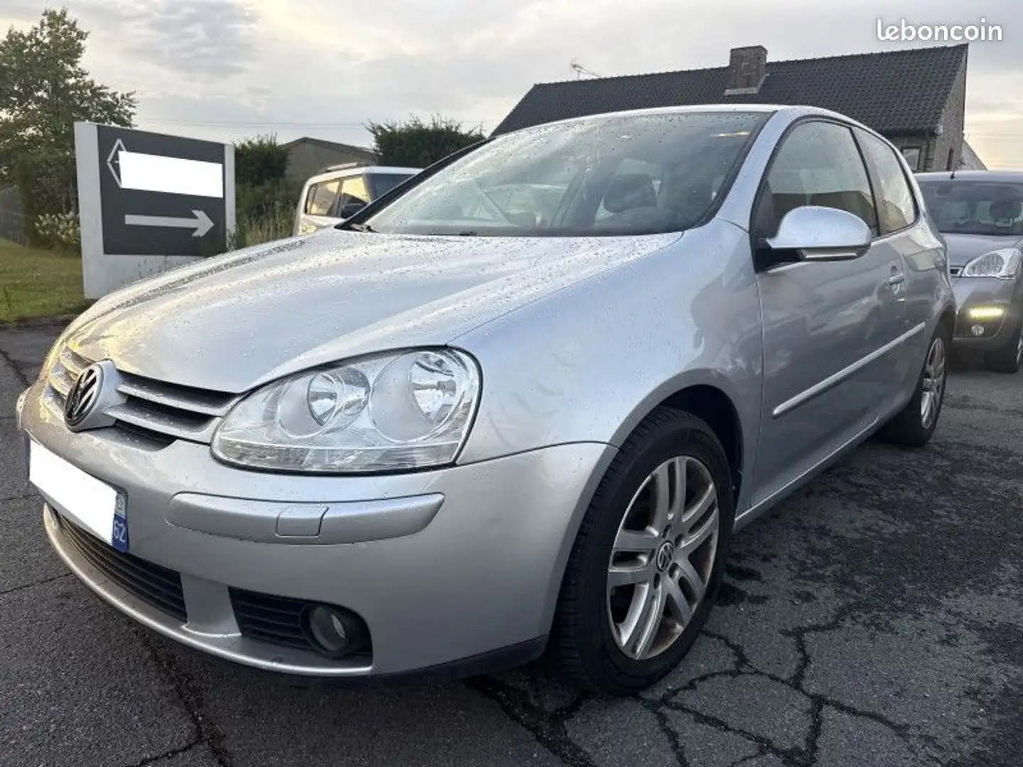 Volkswagen Golf V 1.4 80CH TREND 3P Gris - 1