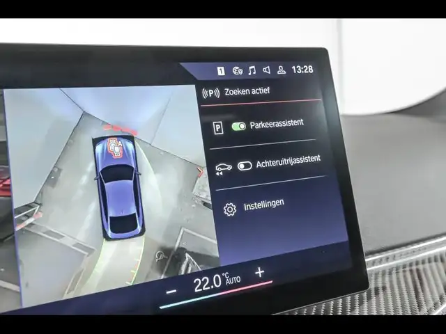 BMW I4 view 15