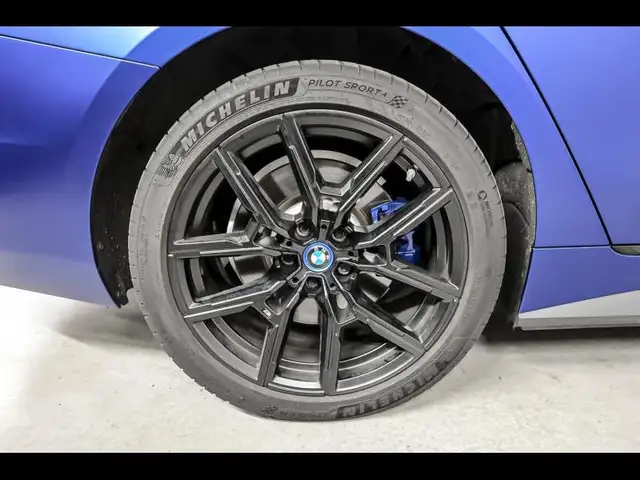 BMW I4 view 8
