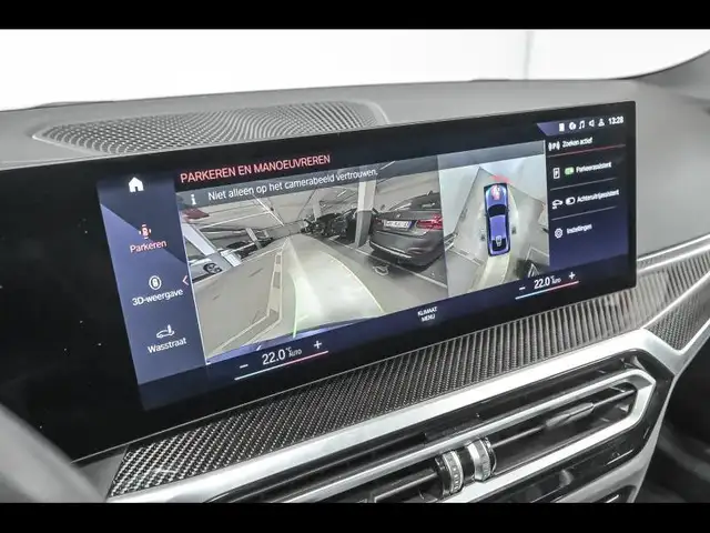 BMW I4 view 14