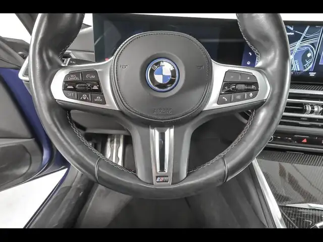 BMW I4 view 9