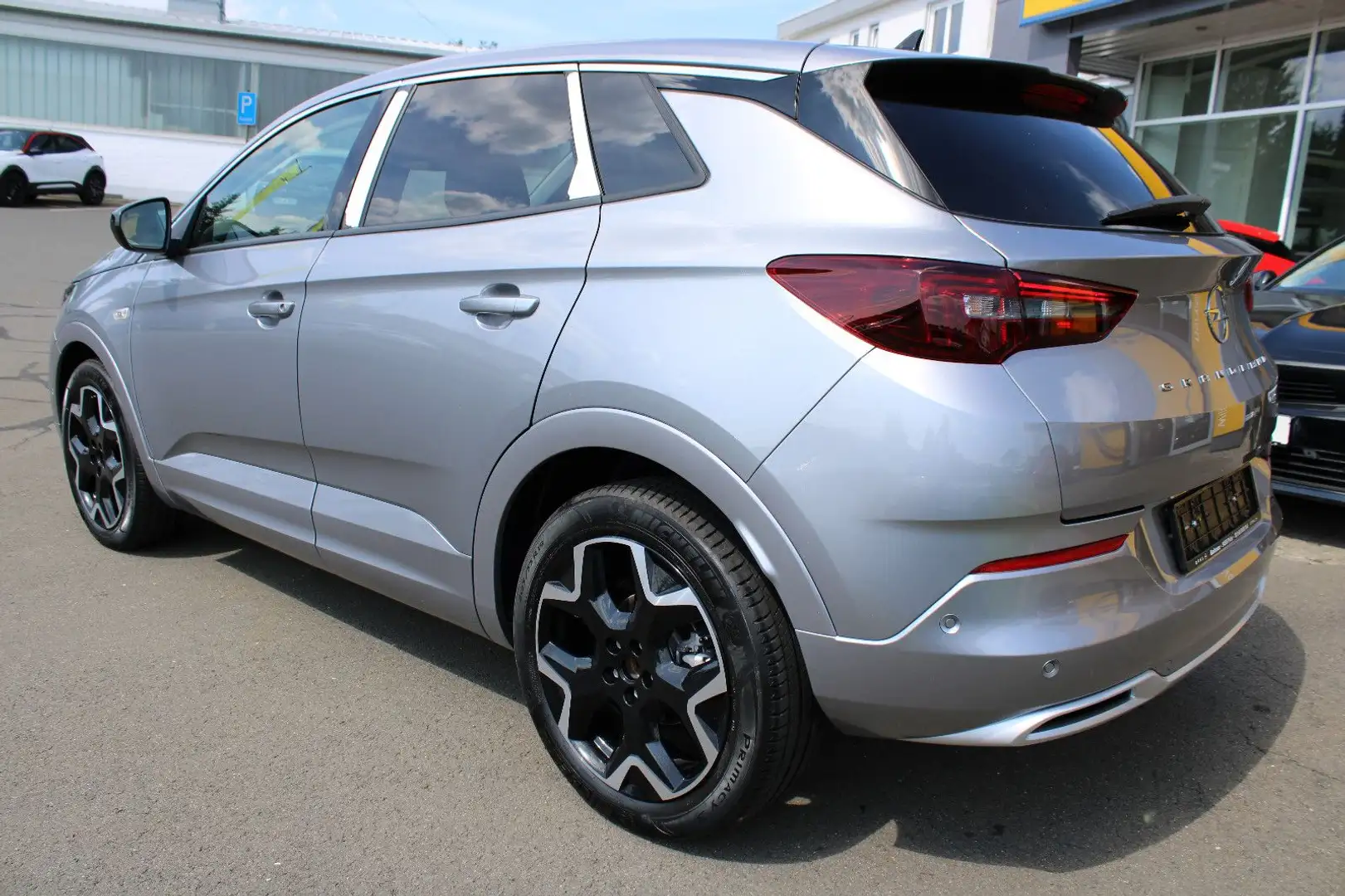 Opel Grandland X Elegance,LED,Navi,Kamera,Keyless Grau - 2