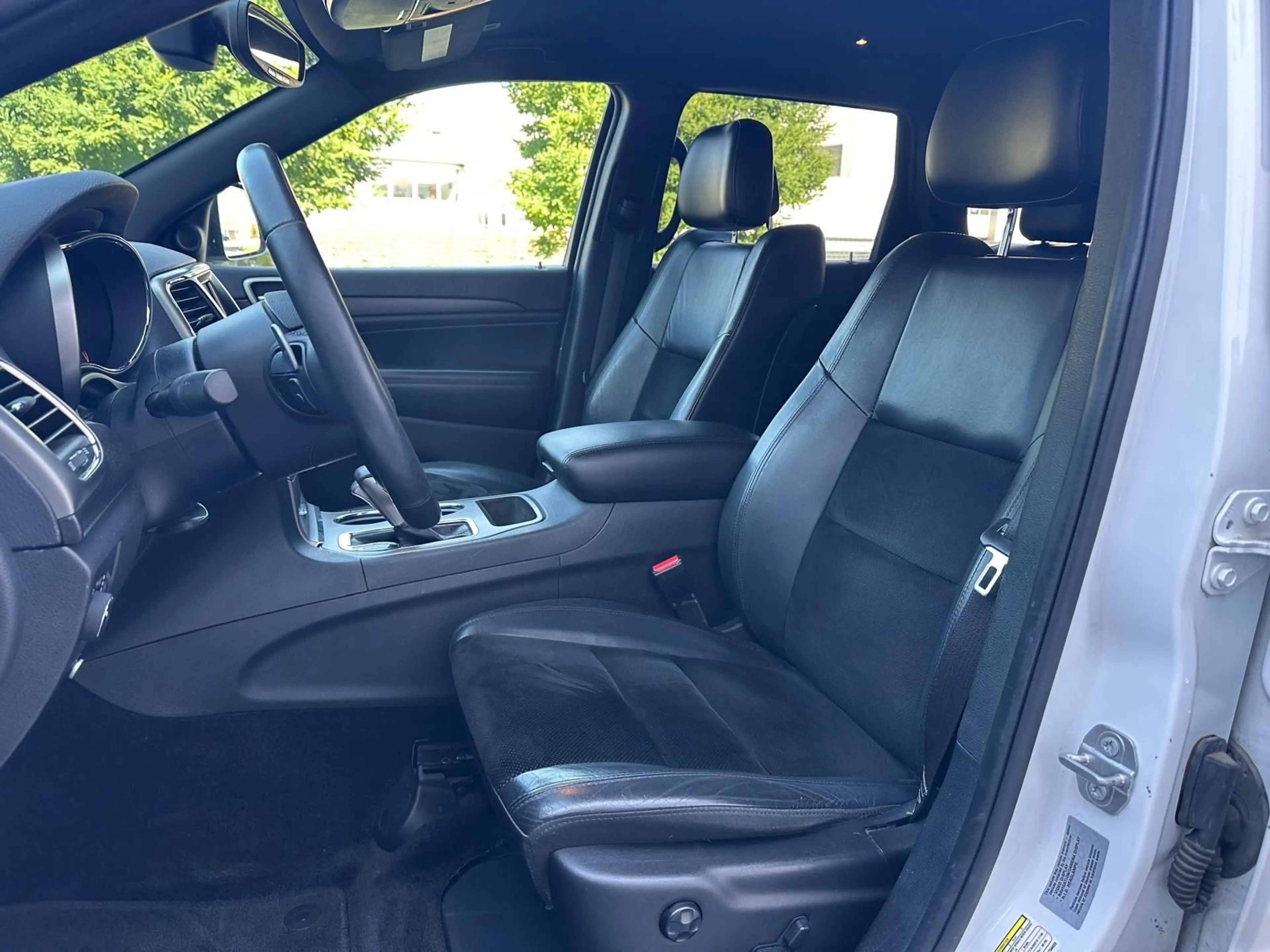 Jeep Grand Cherokee Limited 3,6 LPG Leder Clean Title — photo 12