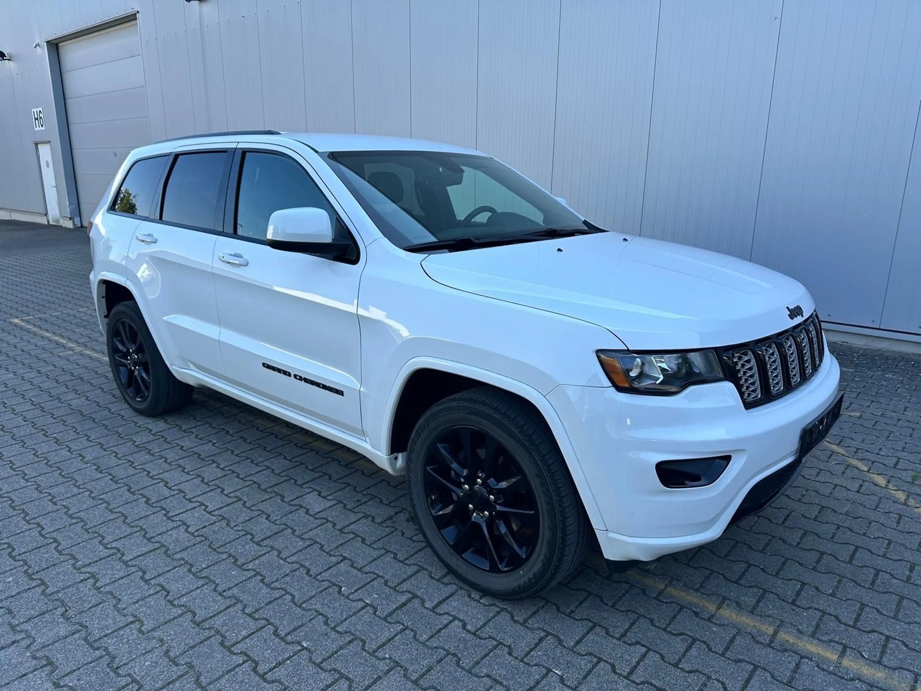 Jeep Grand Cherokee Limited 3,6 LPG Leder Clean Title — photo 2