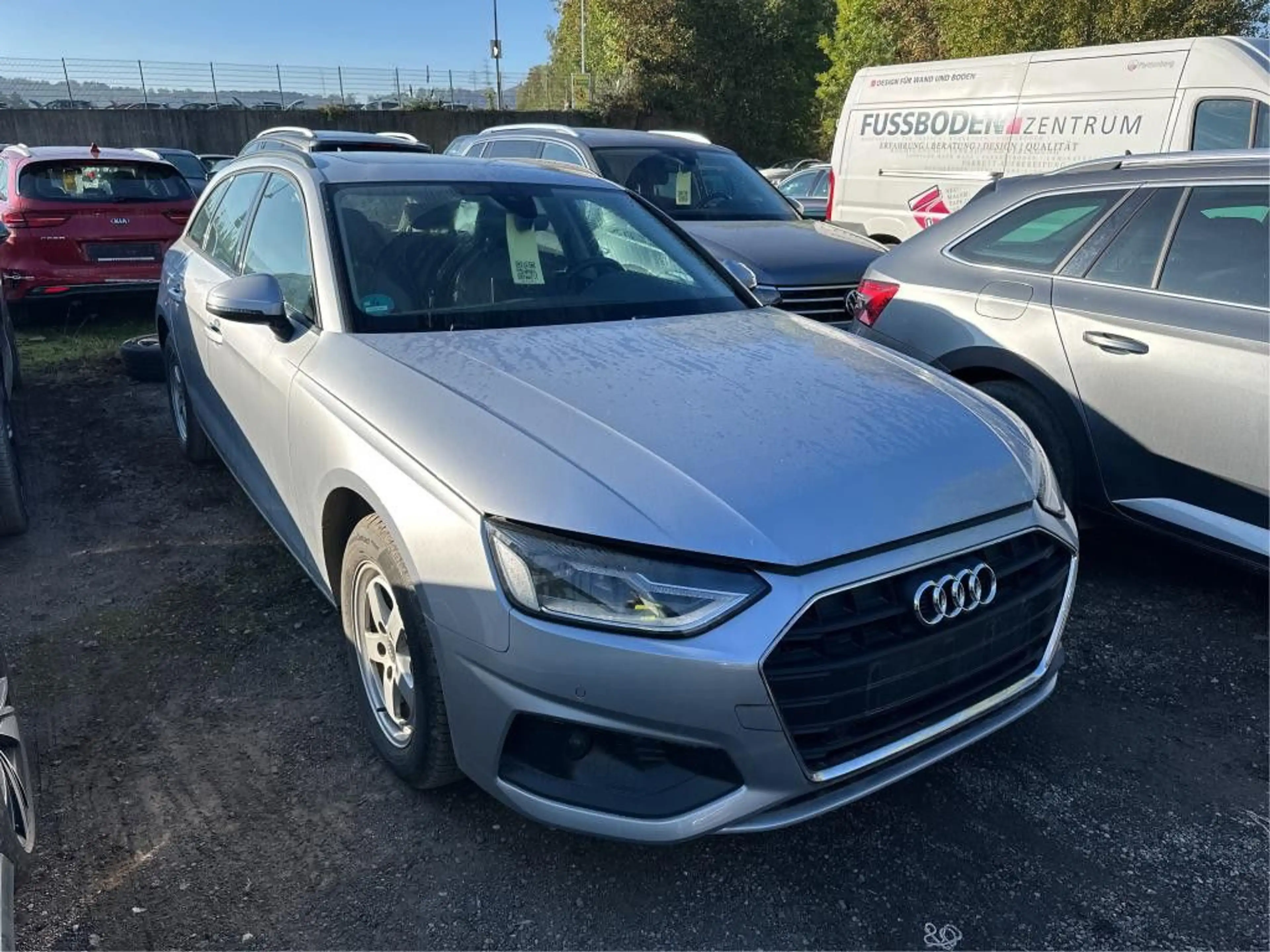 Audi A4 35 TDI s-tronic Panorama LED AHK PDC Navi