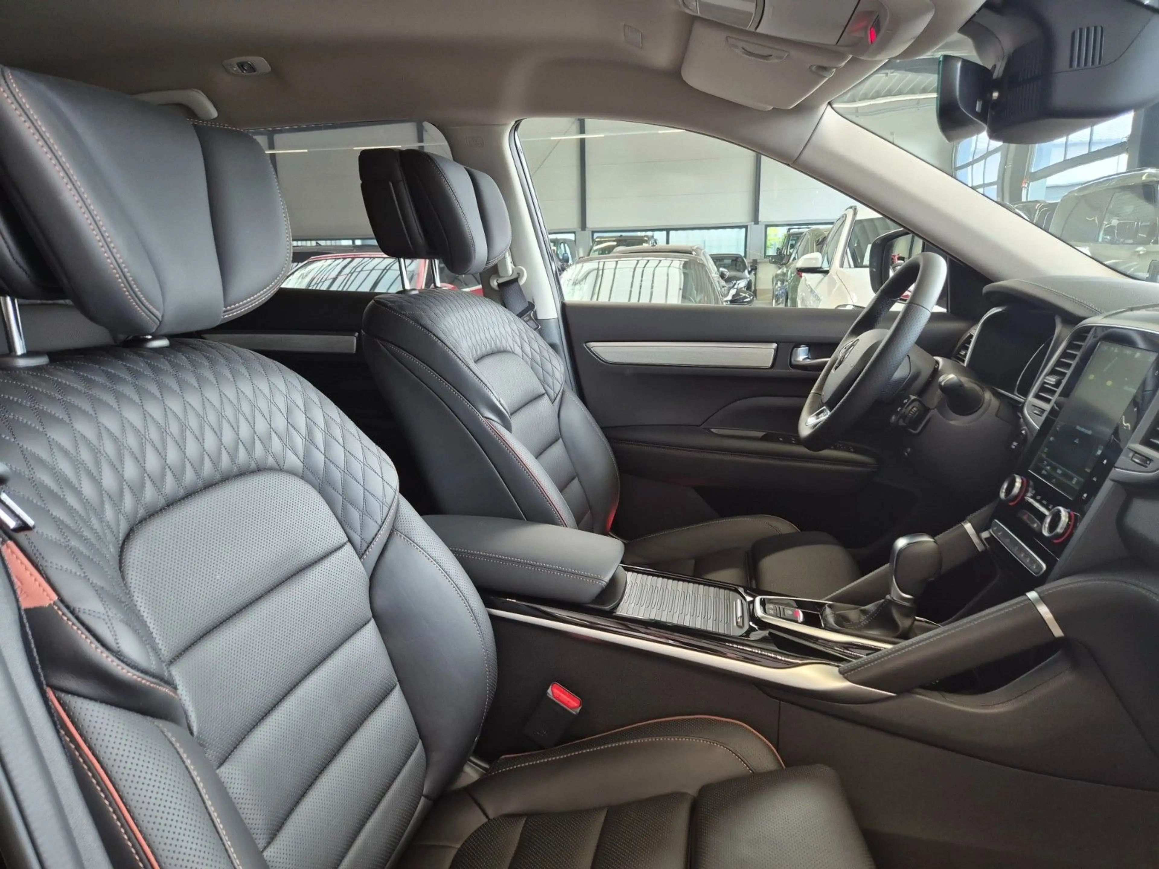 Renault Koleos KOLEOS 1.3TCe INITIALE PARIS LEDER BOSE LED ACC — photo 12