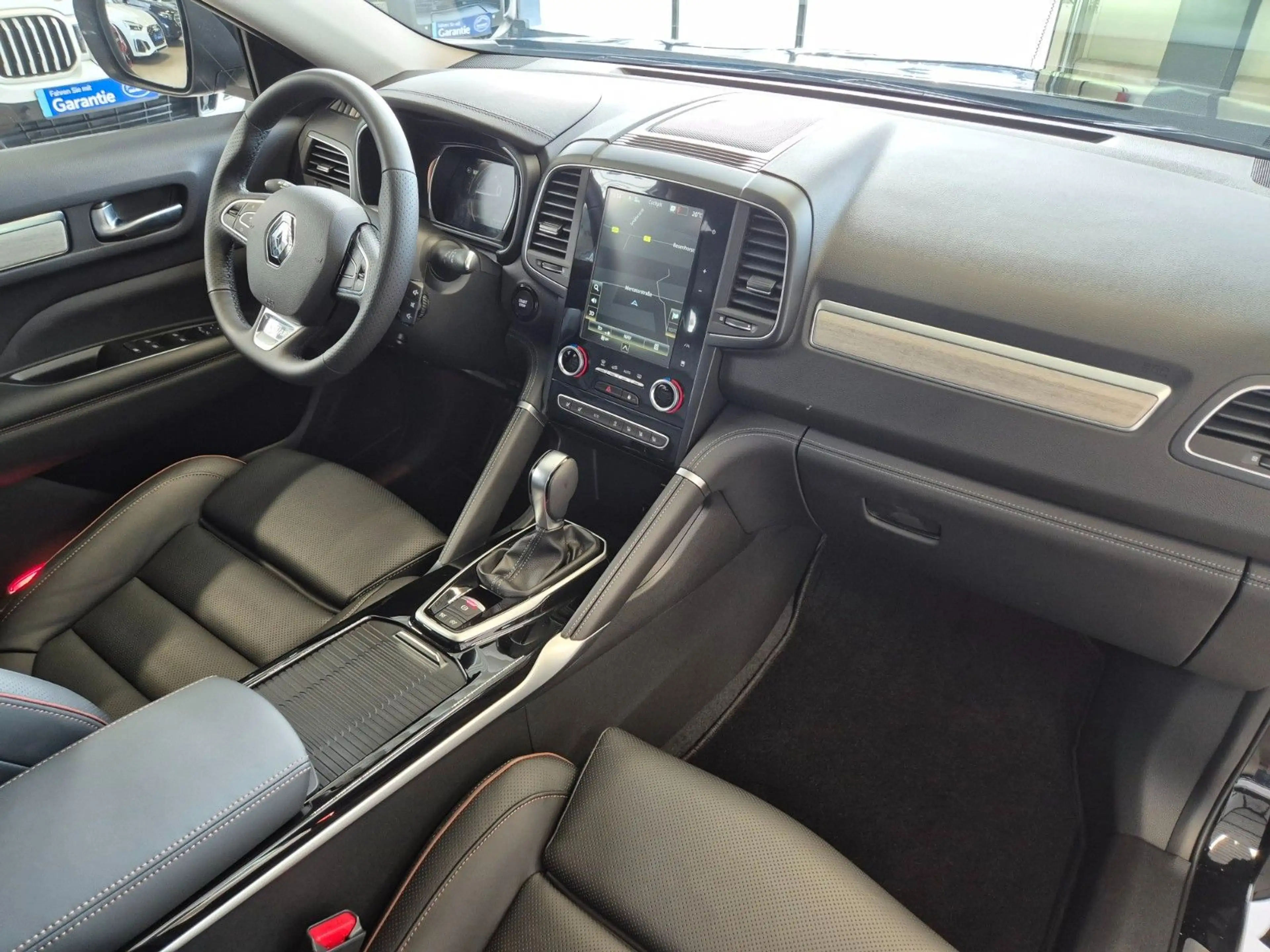 Renault Koleos KOLEOS 1.3TCe INITIALE PARIS LEDER BOSE LED ACC — photo 11
